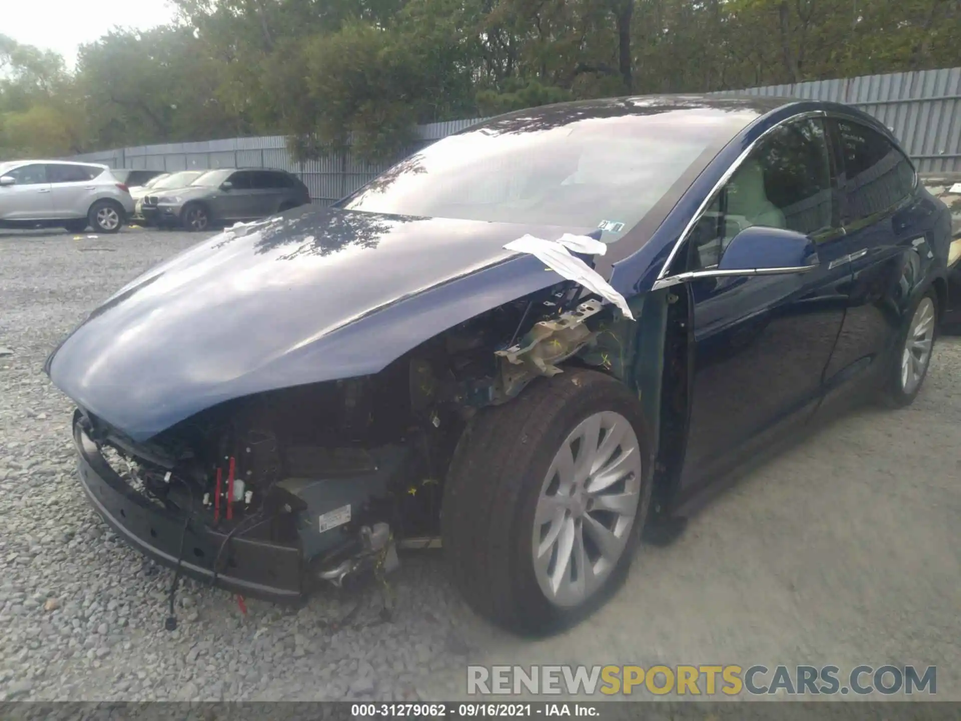 2 Photograph of a damaged car 5YJXCAE25LF221329 TESLA MODEL X 2020