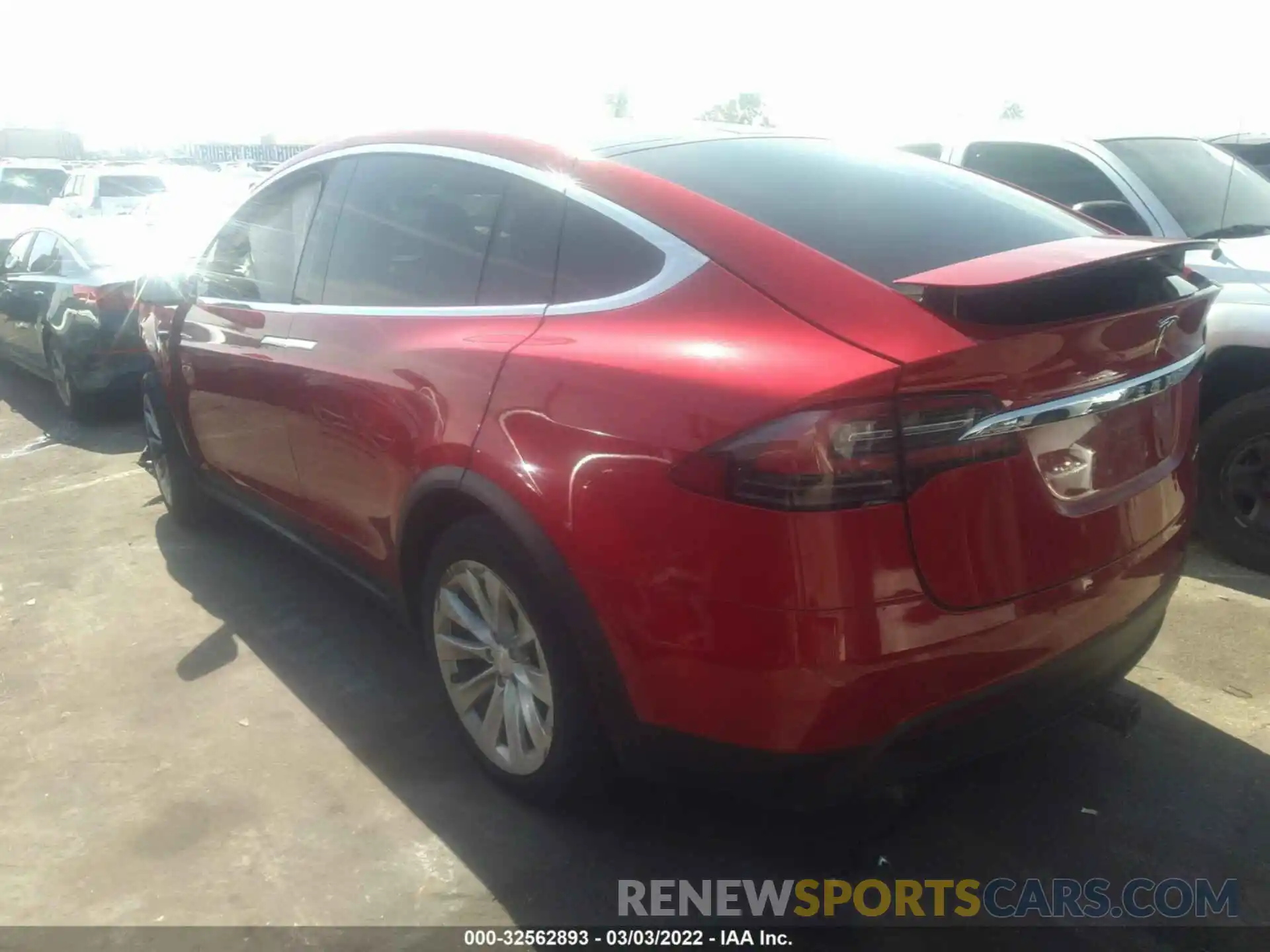 3 Фотография поврежденного автомобиля 5YJXCAE26LF239998 TESLA MODEL X 2020