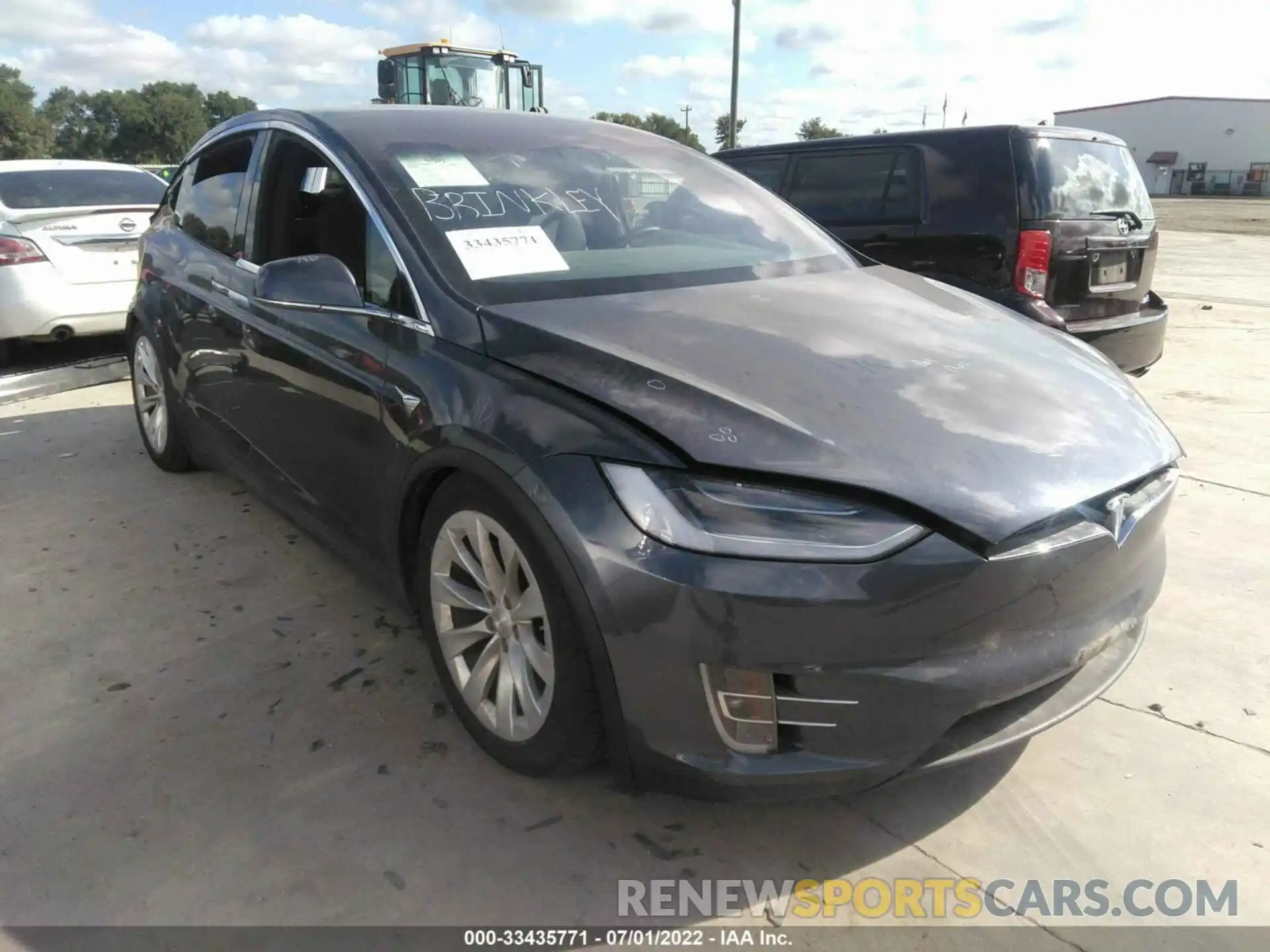 1 Фотография поврежденного автомобиля 5YJXCAE26LF244098 TESLA MODEL X 2020