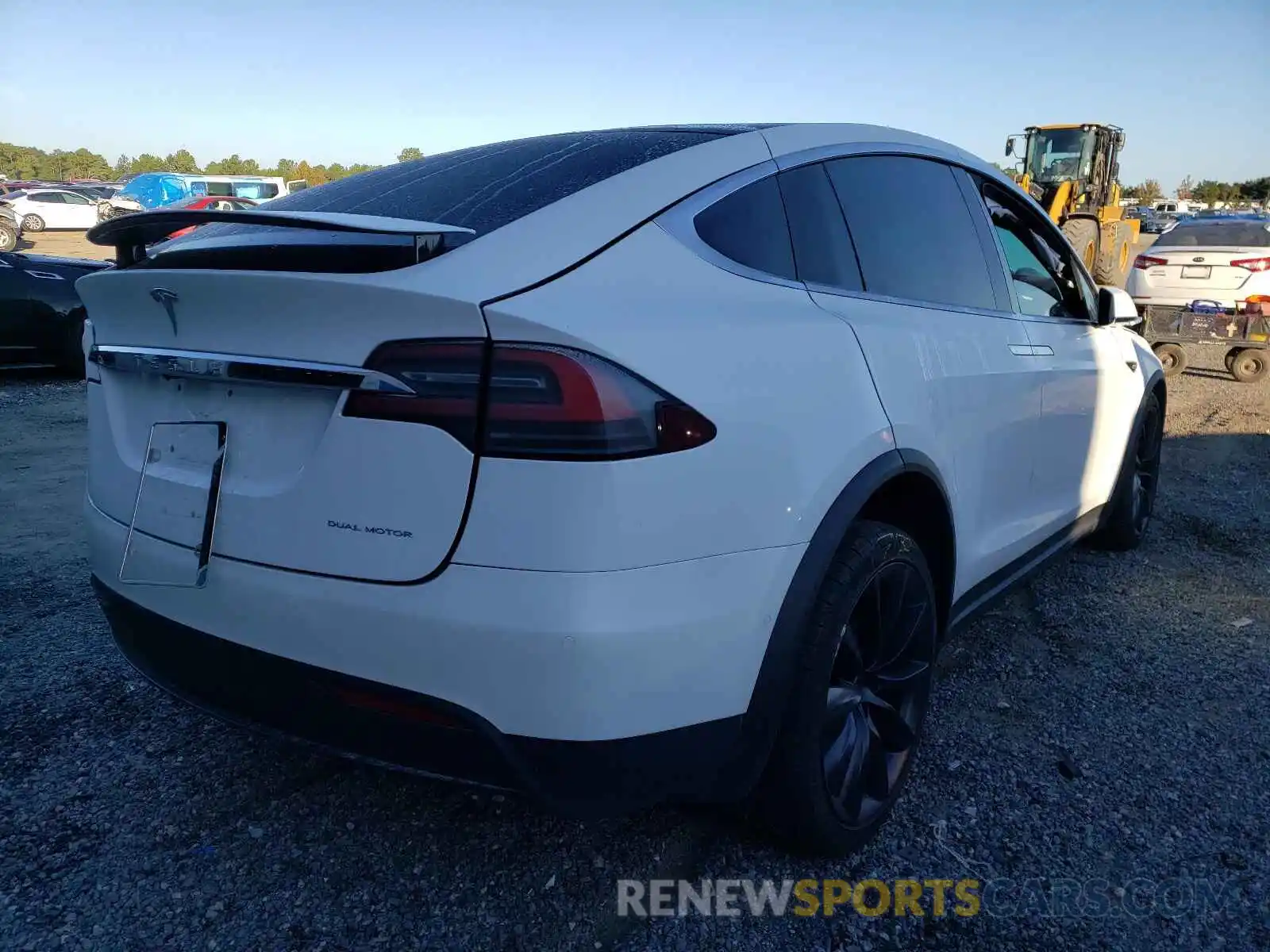 4 Фотография поврежденного автомобиля 5YJXCAE26LF298596 TESLA MODEL X 2020