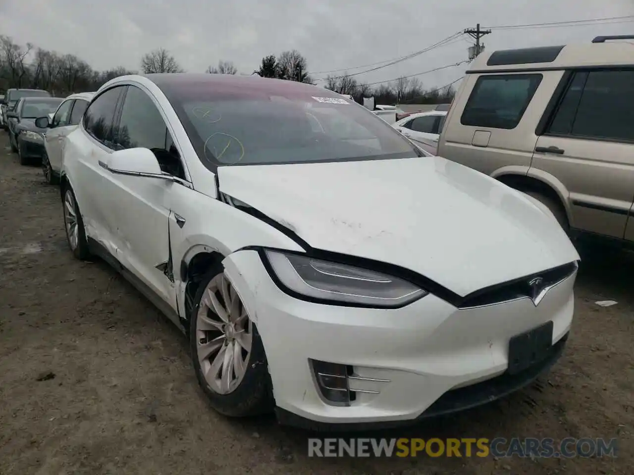 1 Photograph of a damaged car 5YJXCAE27LF238696 TESLA MODEL X 2020