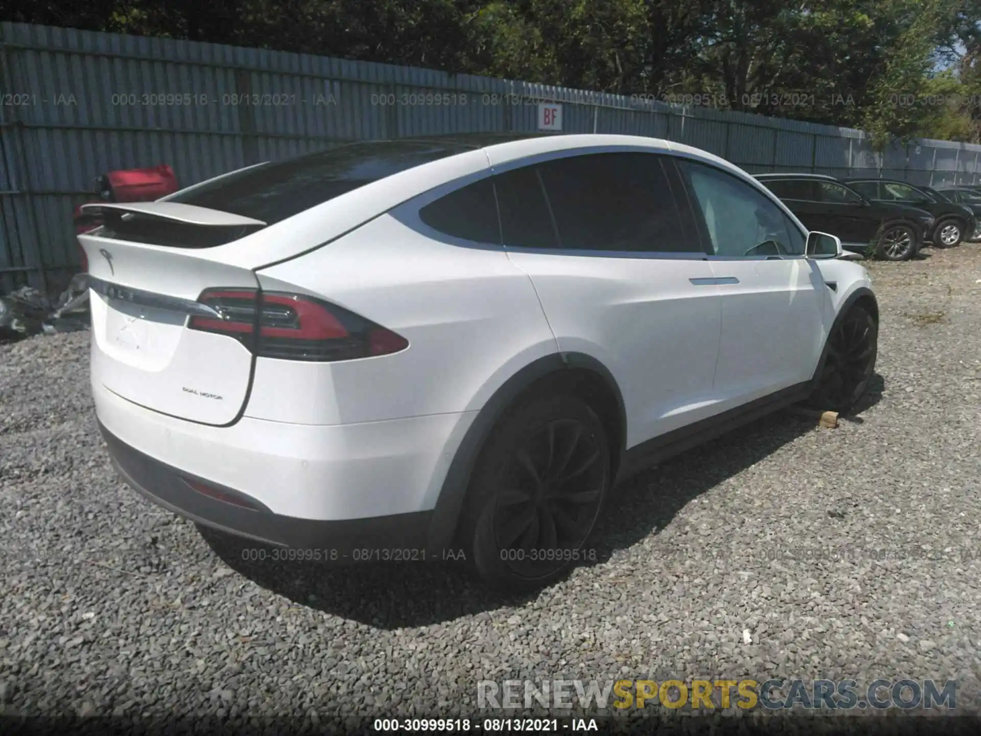 4 Фотография поврежденного автомобиля 5YJXCAE27LF302980 TESLA MODEL X 2020