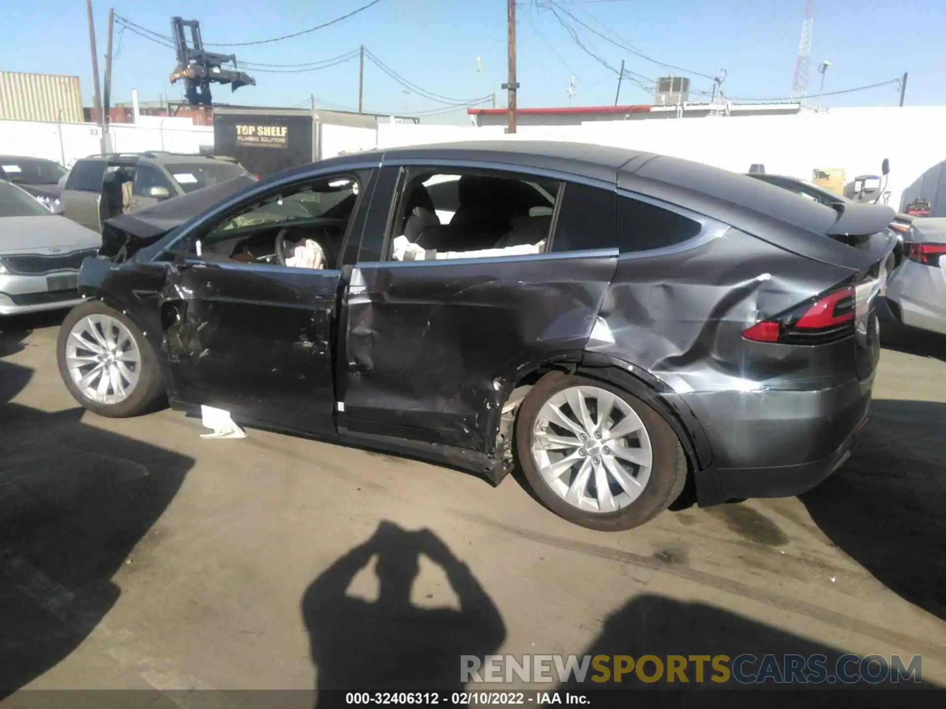 3 Photograph of a damaged car 5YJXCAE27LF305300 TESLA MODEL X 2020