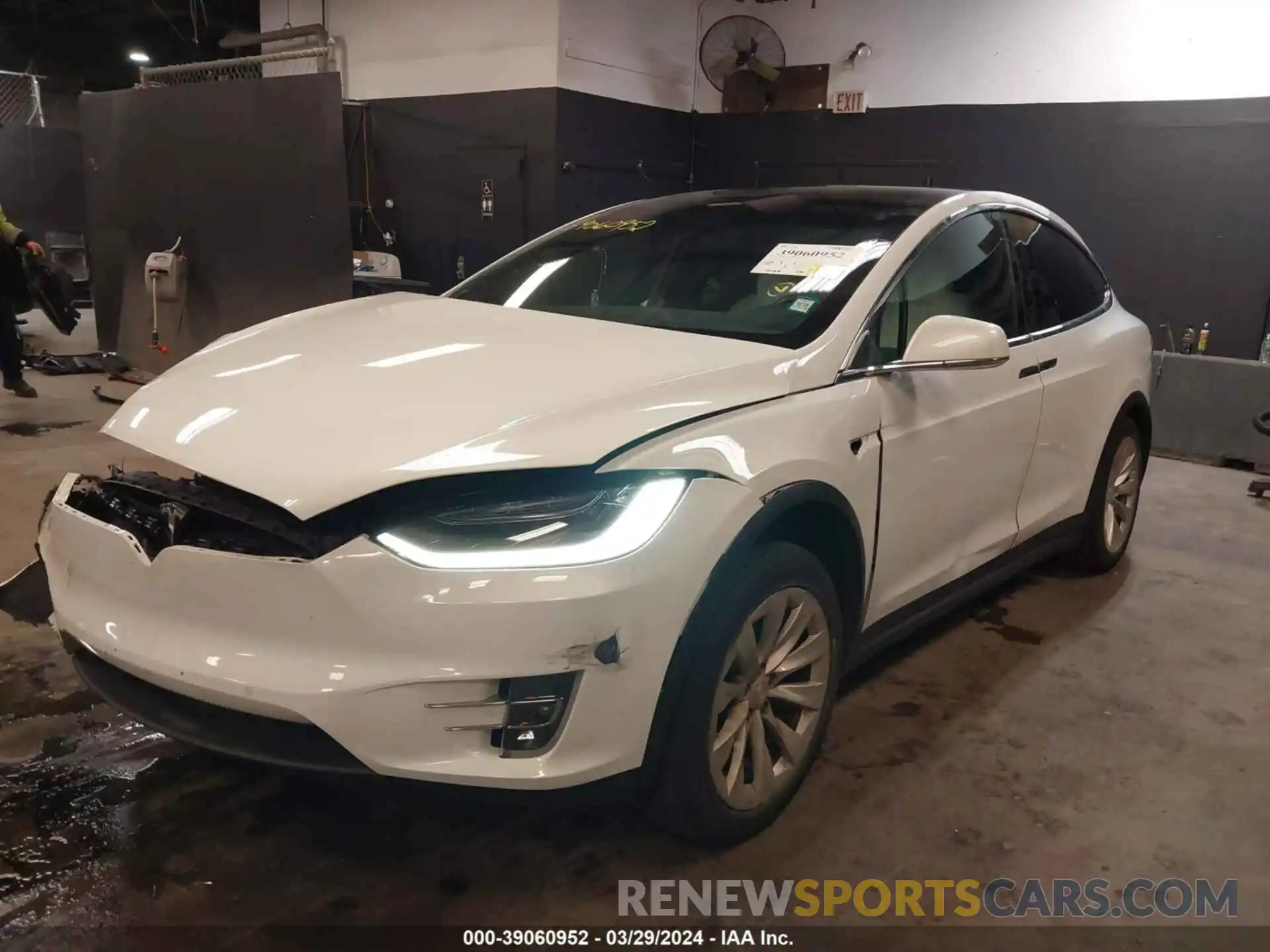 2 Photograph of a damaged car 5YJXCAE28LF297658 TESLA MODEL X 2020