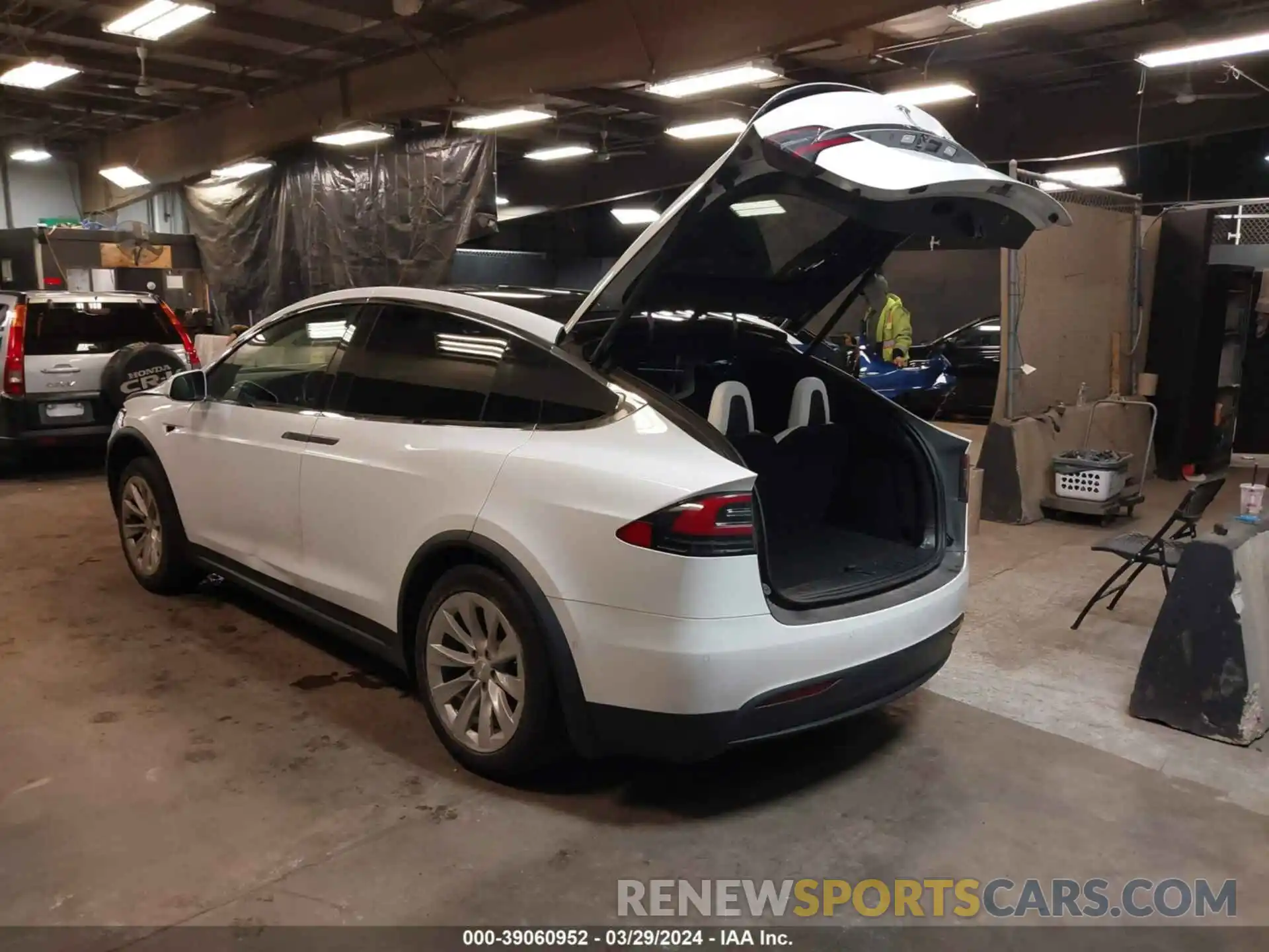 3 Фотография поврежденного автомобиля 5YJXCAE28LF297658 TESLA MODEL X 2020