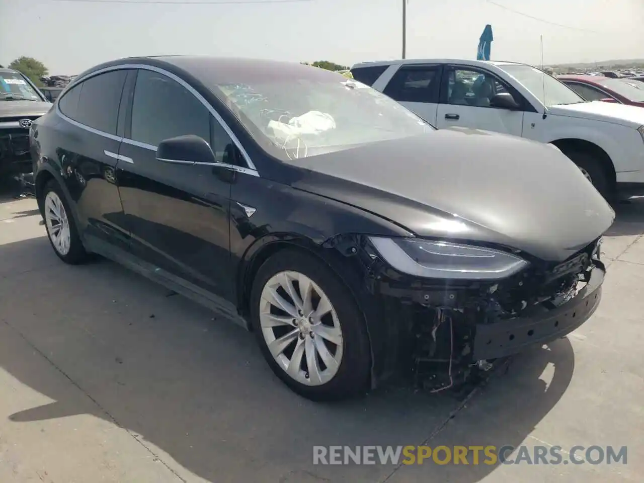 1 Photograph of a damaged car 5YJXCAE28LF301966 TESLA MODEL X 2020