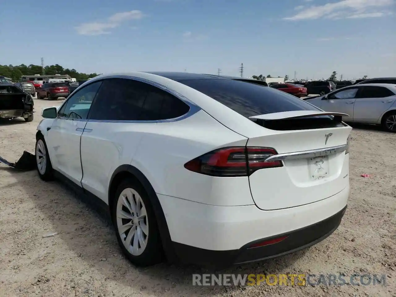 3 Фотография поврежденного автомобиля 5YJXCAE29LF233449 TESLA MODEL X 2020