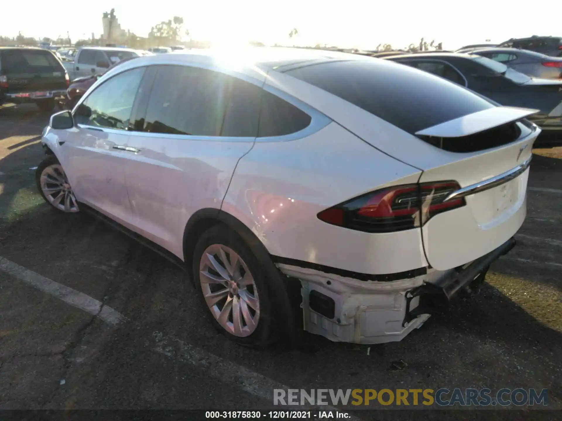 3 Фотография поврежденного автомобиля 5YJXCAE29LF249313 TESLA MODEL X 2020