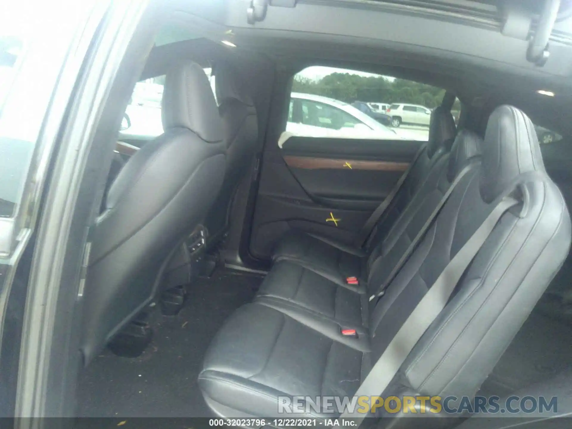 8 Photograph of a damaged car 5YJXCAE29LF260814 TESLA MODEL X 2020