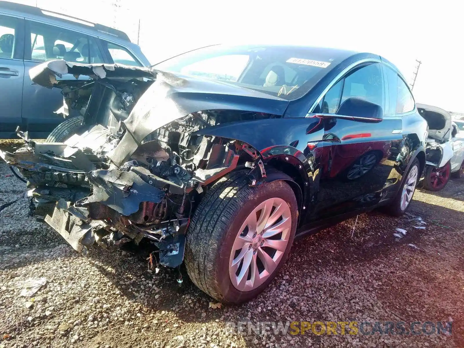2 Фотография поврежденного автомобиля 5YJXCAE2XLF219902 TESLA MODEL X 2020