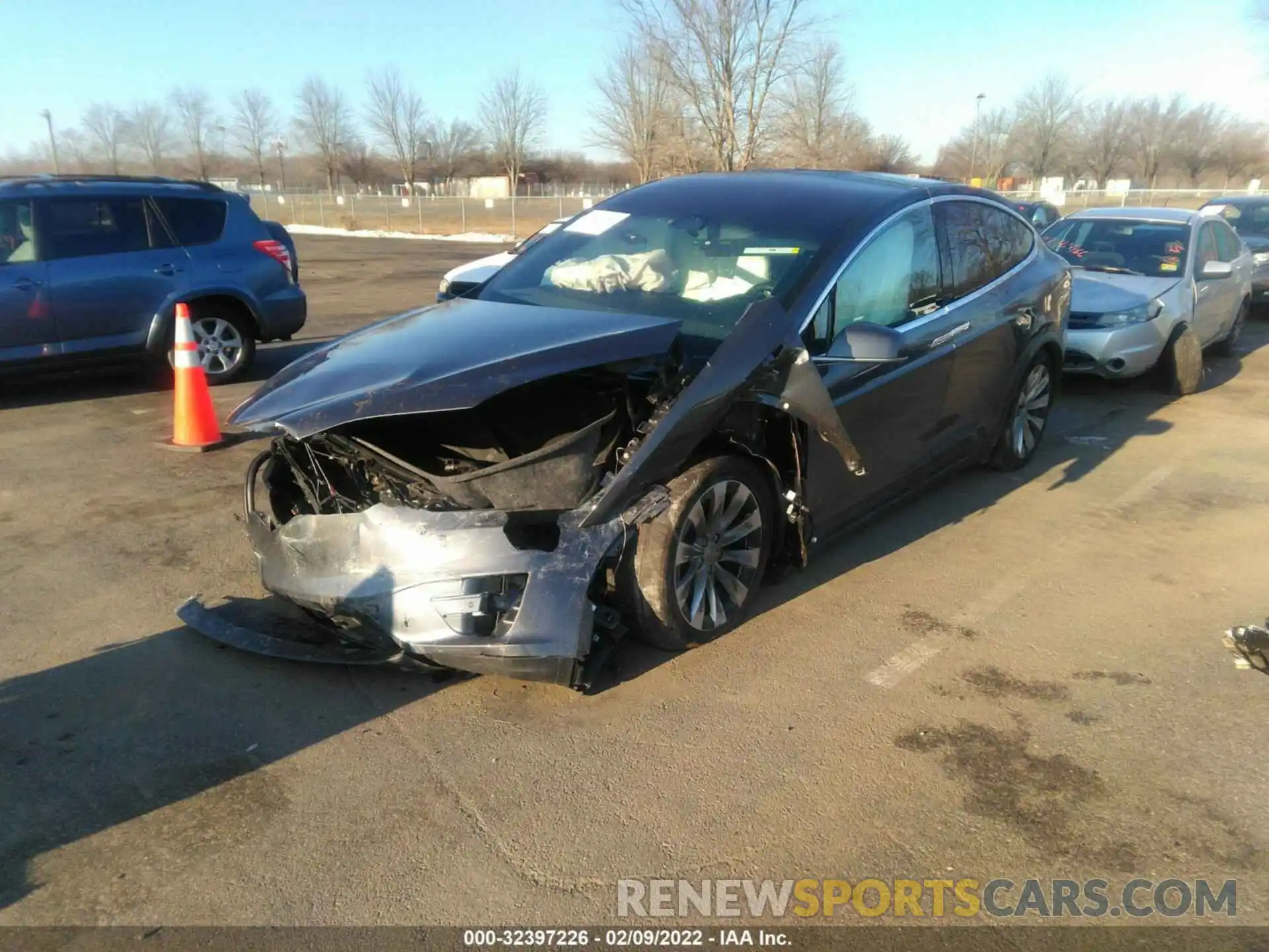 2 Photograph of a damaged car 5YJXCAE2XLF232763 TESLA MODEL X 2020