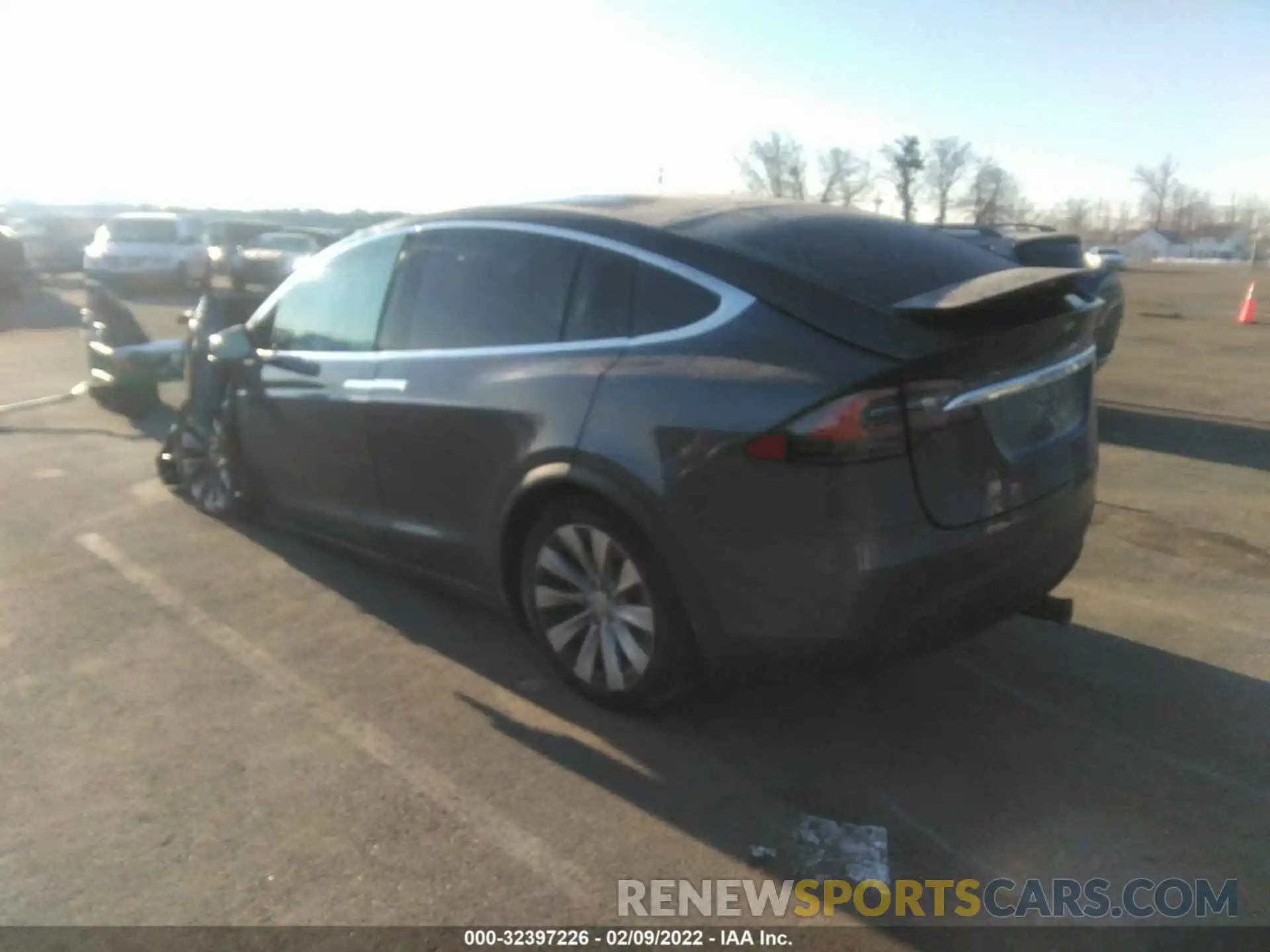 3 Фотография поврежденного автомобиля 5YJXCAE2XLF232763 TESLA MODEL X 2020