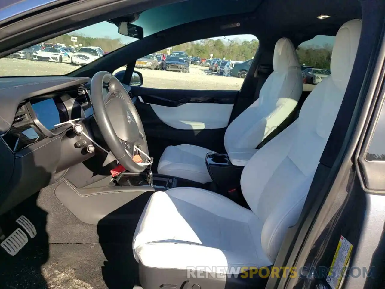 5 Photograph of a damaged car 5YJXCAE40LF273405 TESLA MODEL X 2020