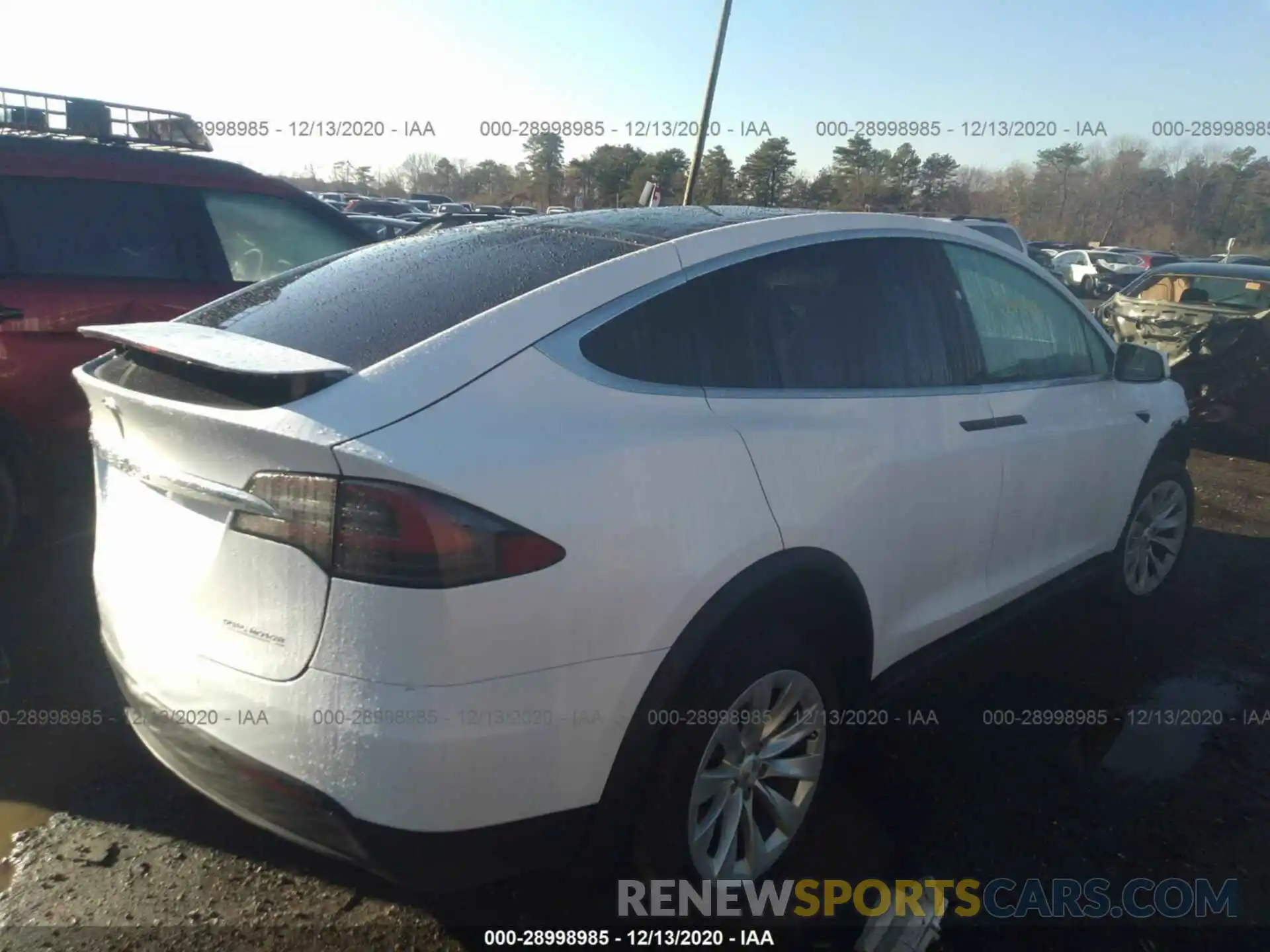 4 Photograph of a damaged car 5YJXCAE41LF230188 TESLA MODEL X 2020