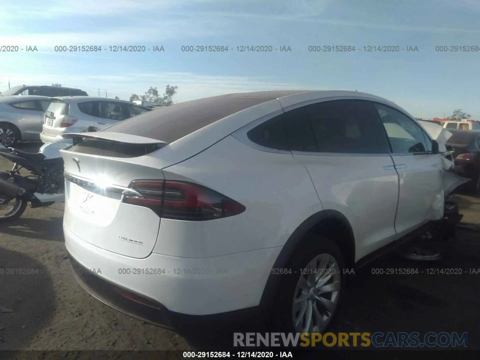 4 Photograph of a damaged car 5YJXCAE49LF249359 TESLA MODEL X 2020