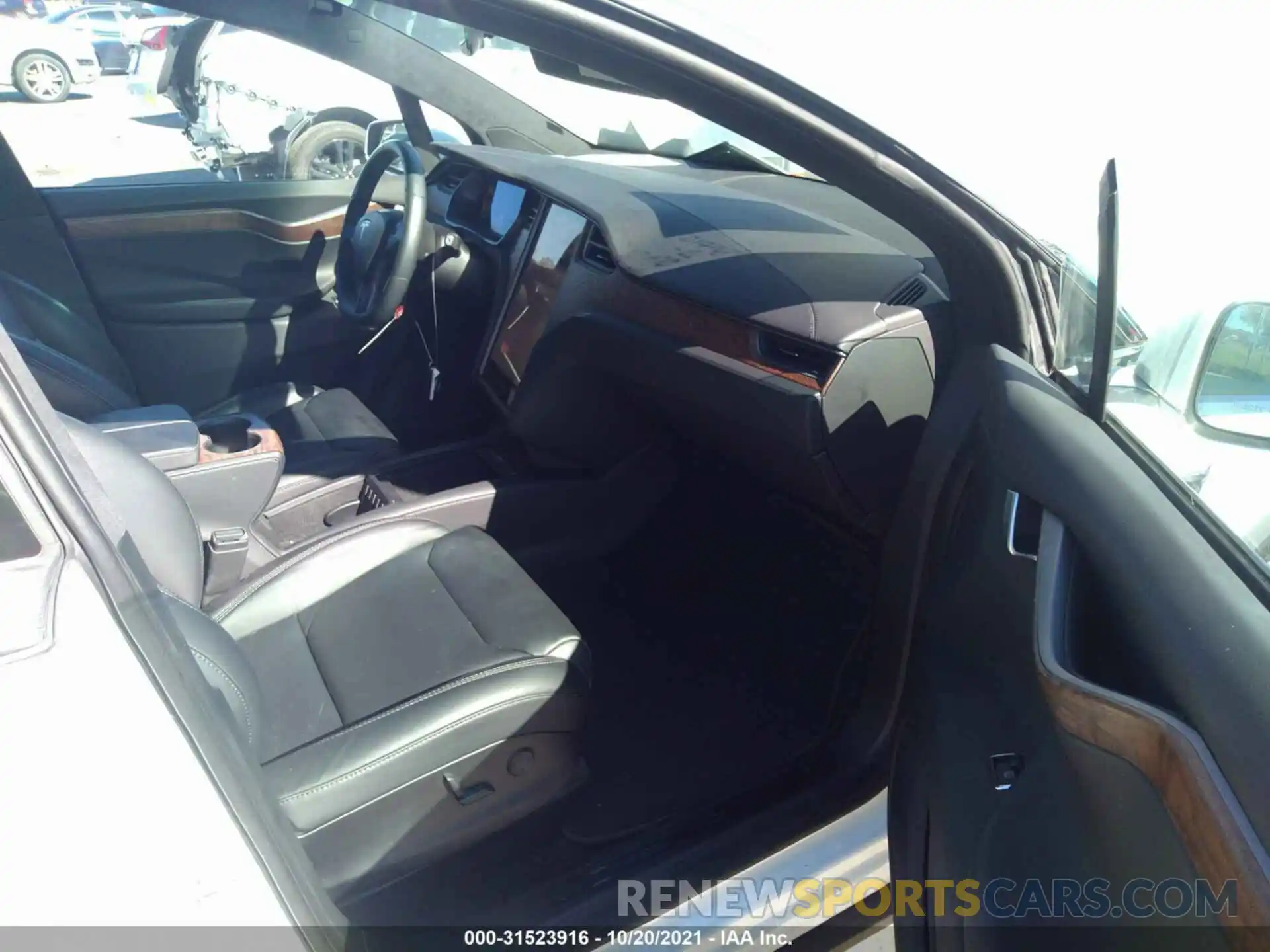 5 Photograph of a damaged car 5YJXCBE20LF218019 TESLA MODEL X 2020