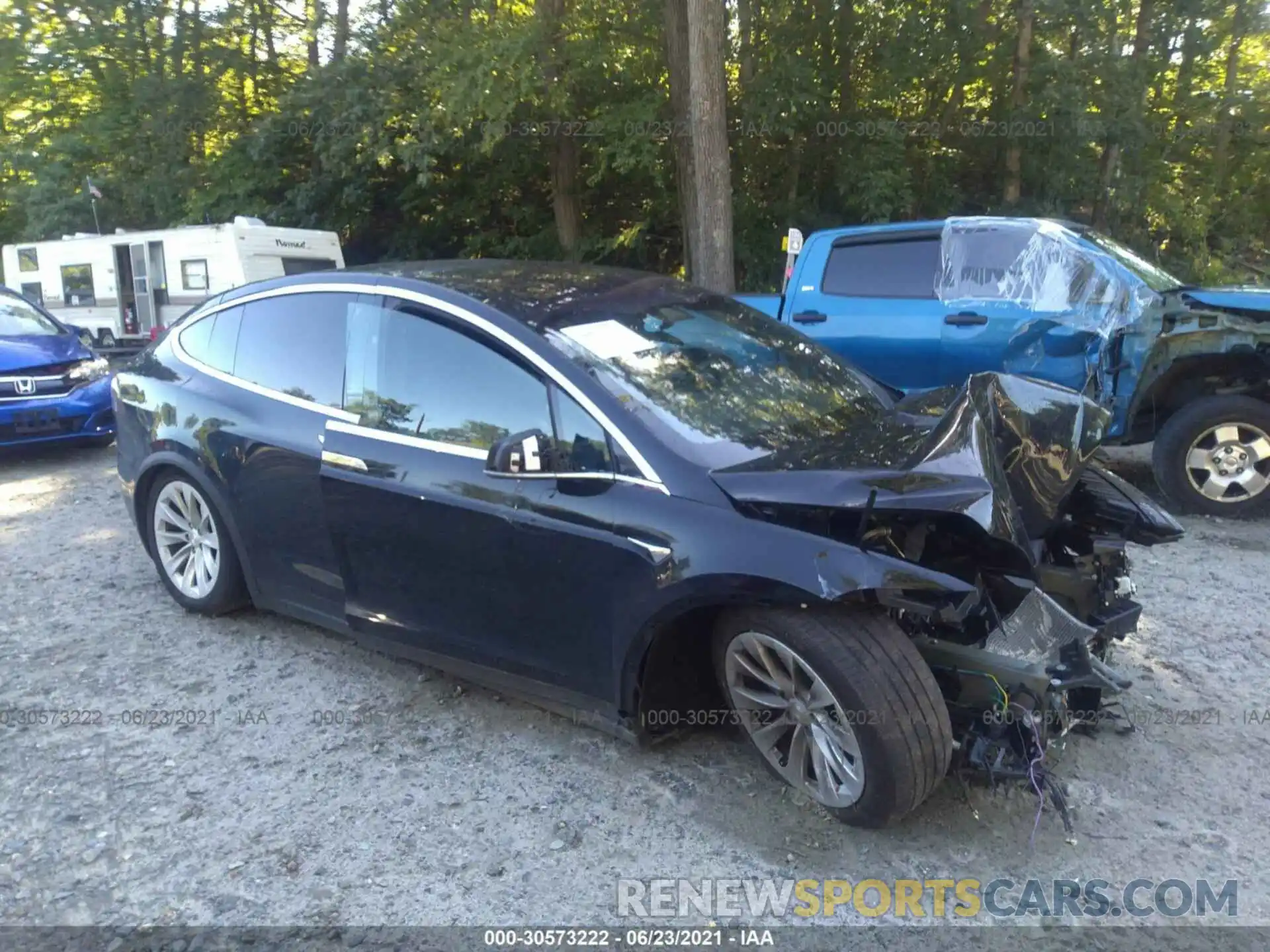 1 Photograph of a damaged car 5YJXCBE20LF296316 TESLA MODEL X 2020