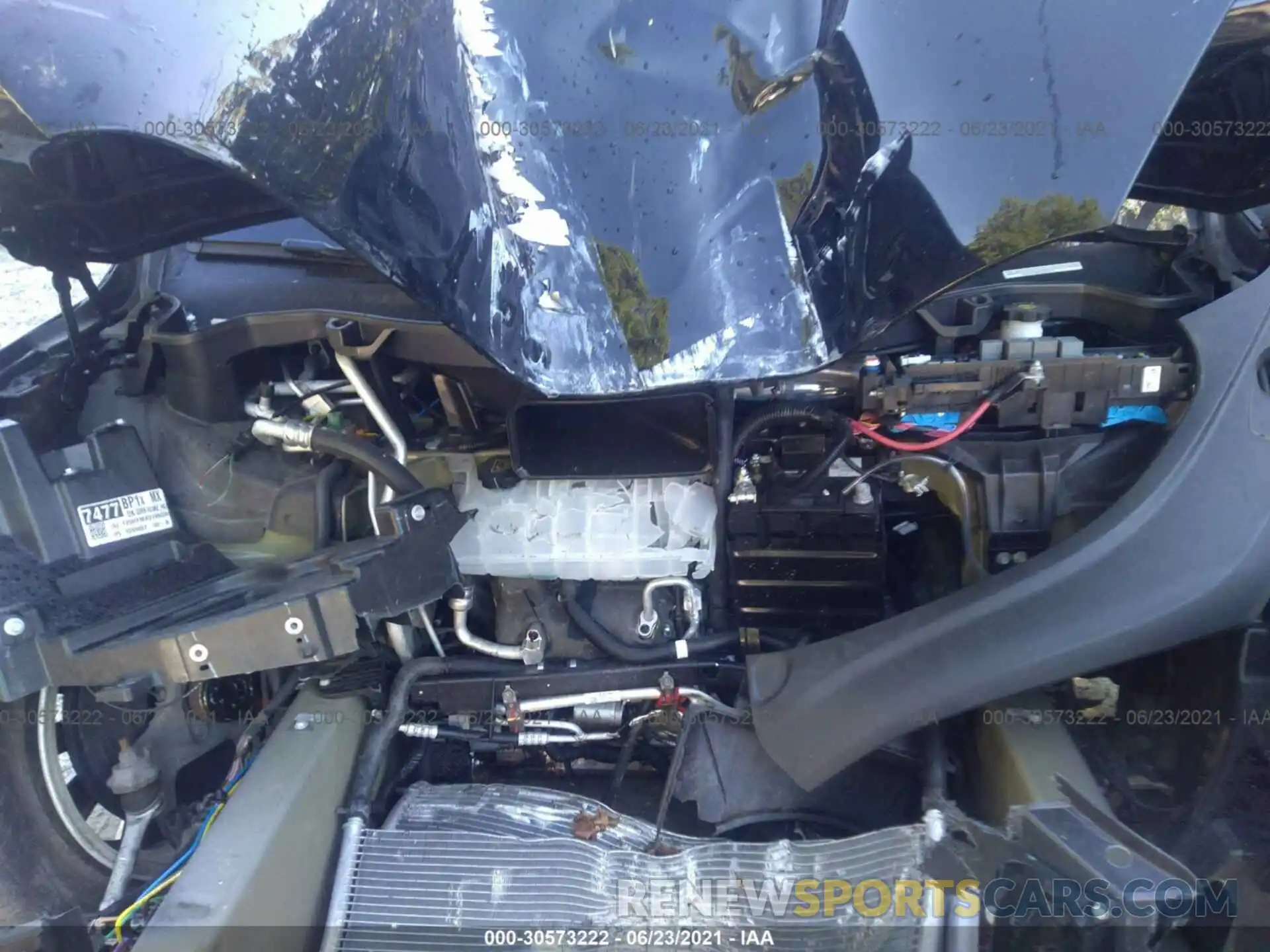 10 Photograph of a damaged car 5YJXCBE20LF296316 TESLA MODEL X 2020