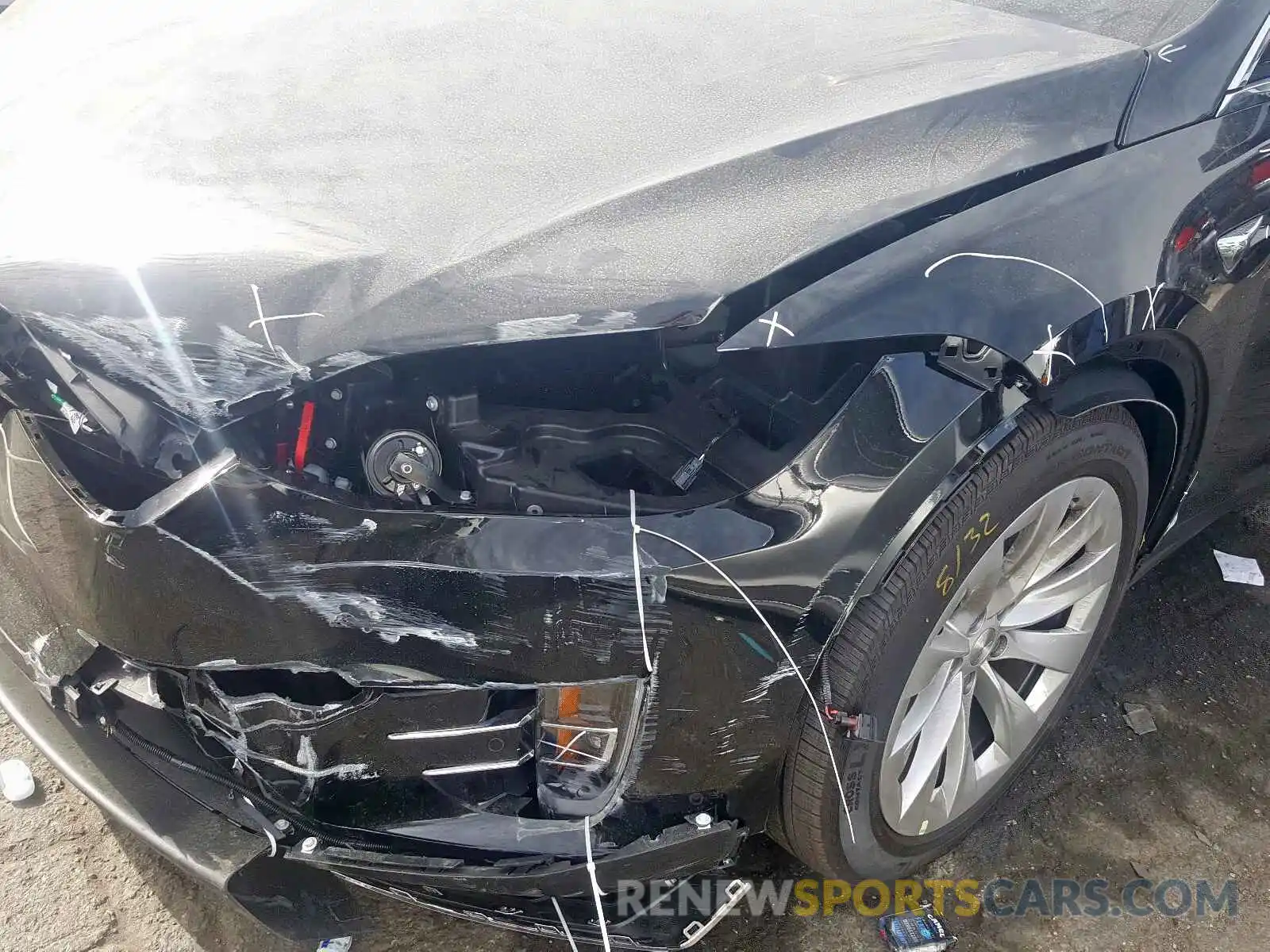 9 Photograph of a damaged car 5YJXCBE21LF241471 TESLA MODEL X 2020