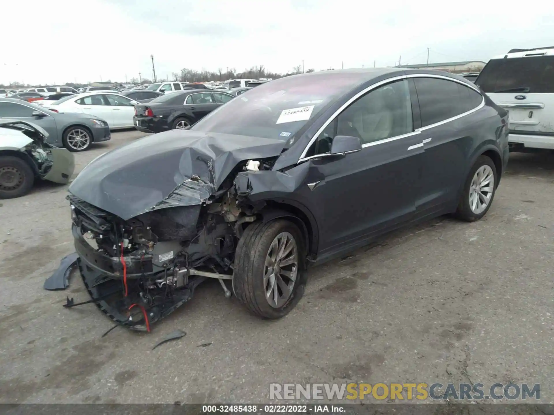 2 Photograph of a damaged car 5YJXCBE22LF262541 TESLA MODEL X 2020