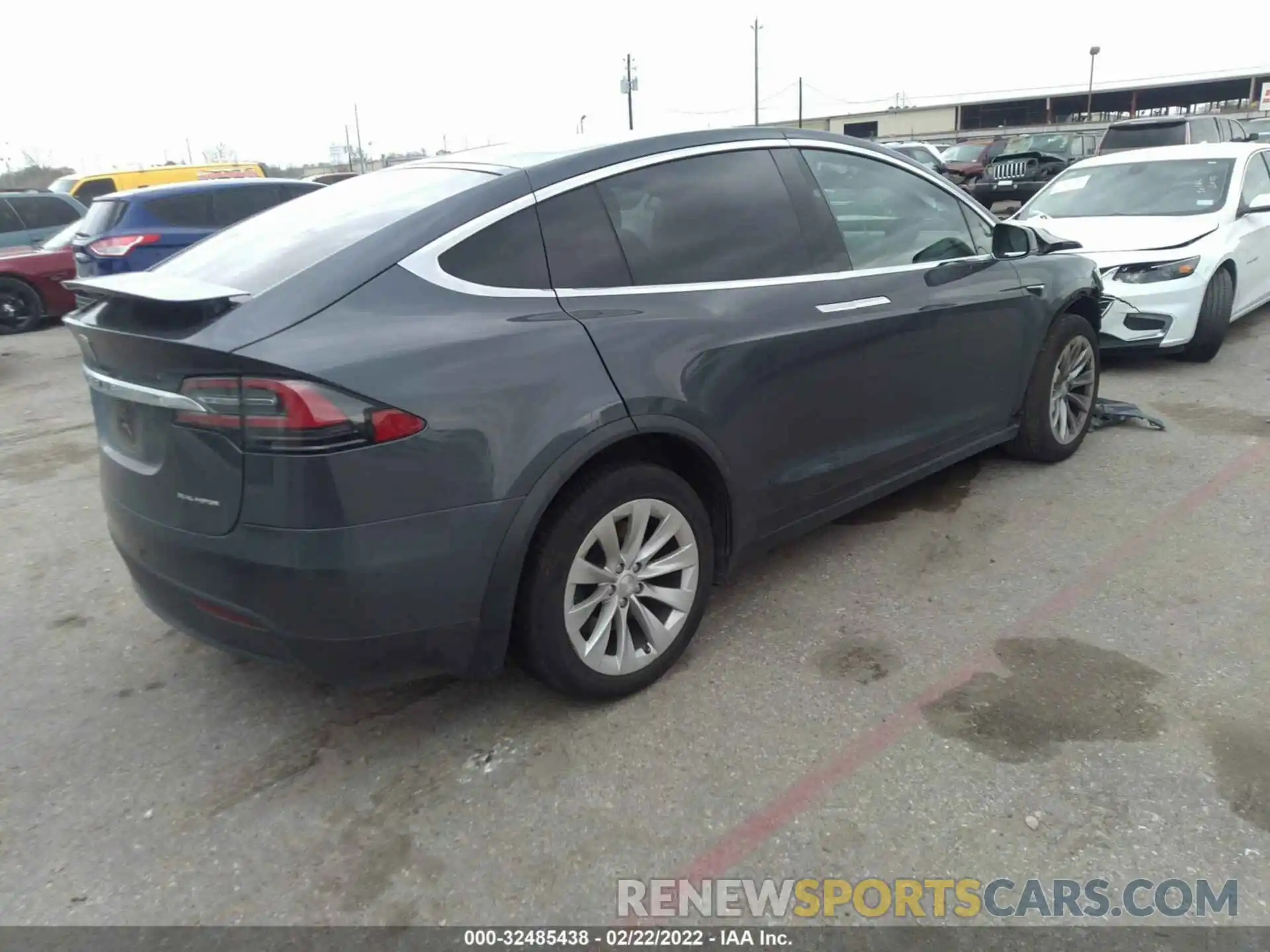 4 Фотография поврежденного автомобиля 5YJXCBE22LF262541 TESLA MODEL X 2020