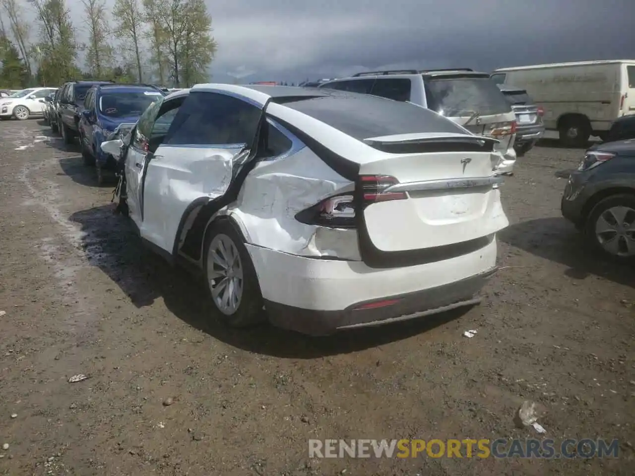 3 Фотография поврежденного автомобиля 5YJXCBE23LF233890 TESLA MODEL X 2020