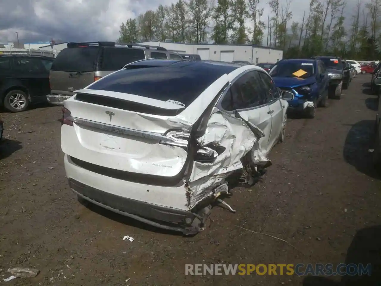 4 Photograph of a damaged car 5YJXCBE23LF233890 TESLA MODEL X 2020