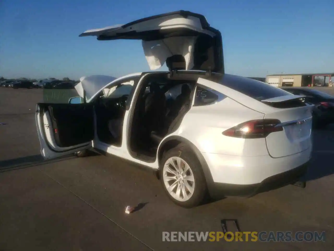 3 Photograph of a damaged car 5YJXCBE24LF233901 TESLA MODEL X 2020