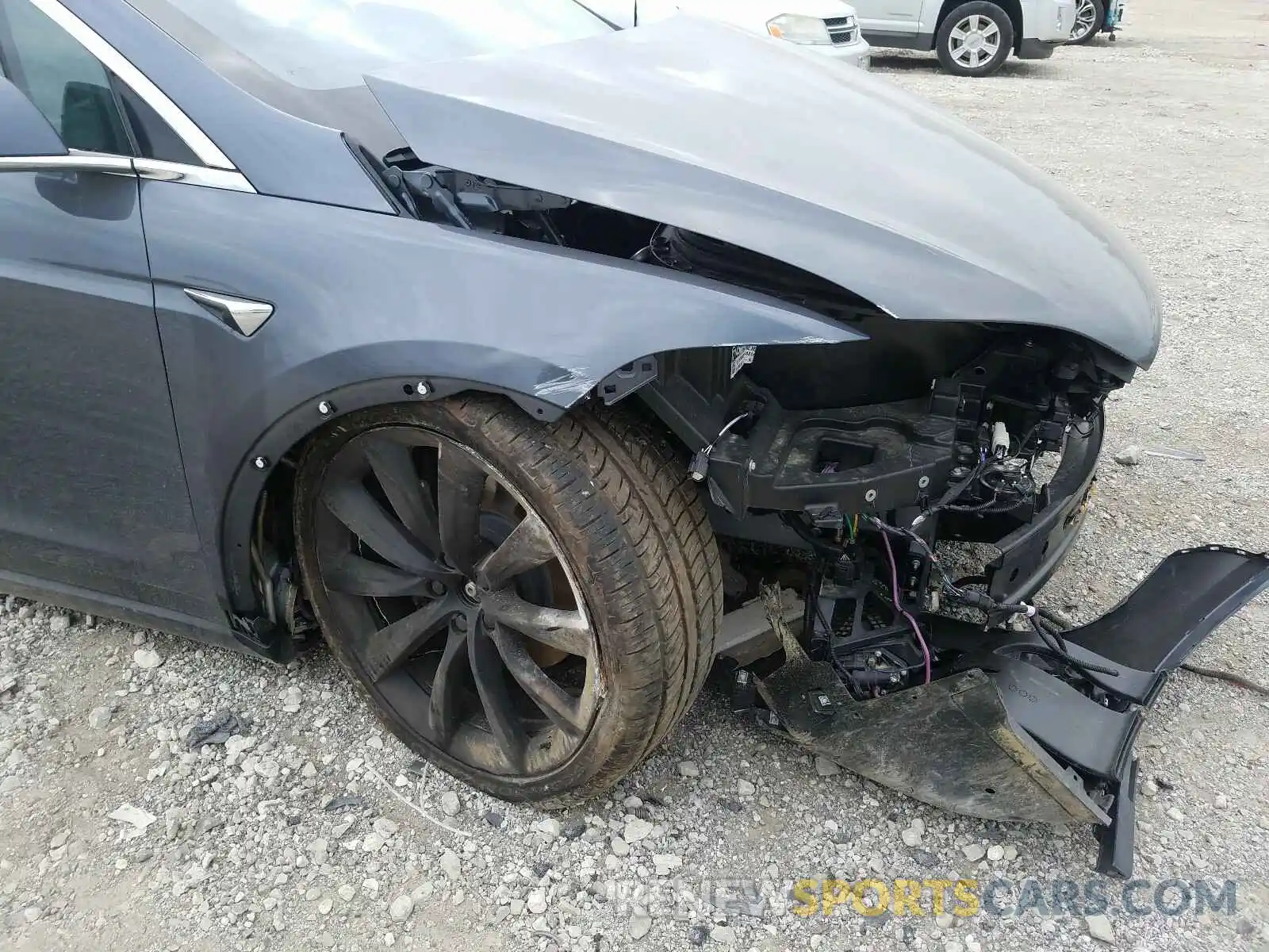 10 Photograph of a damaged car 5YJXCBE24LF242355 TESLA MODEL X 2020