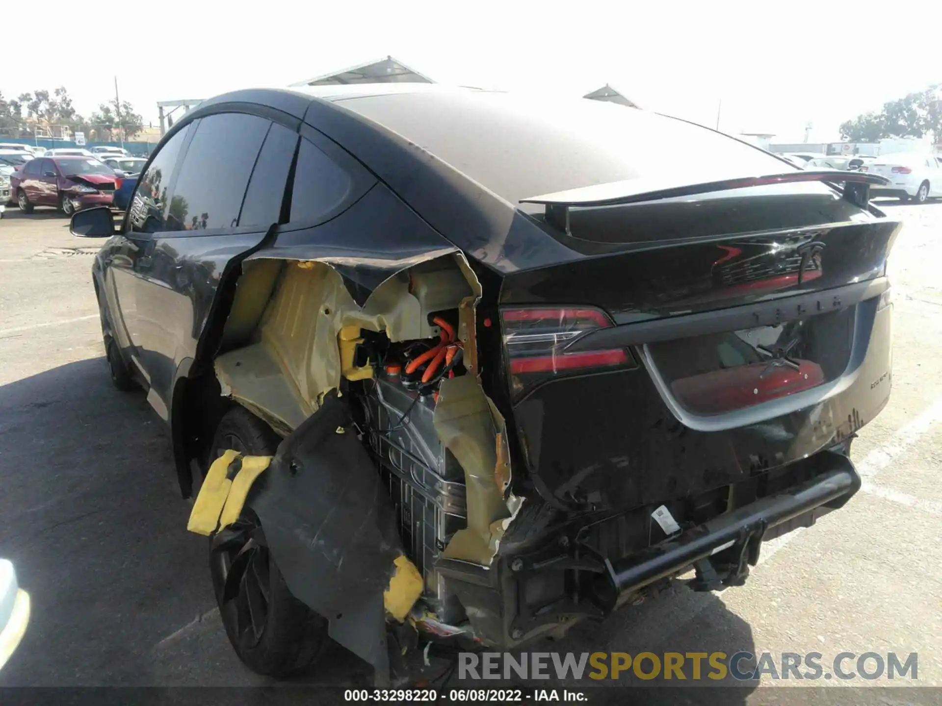 3 Photograph of a damaged car 5YJXCBE24LF261326 TESLA MODEL X 2020