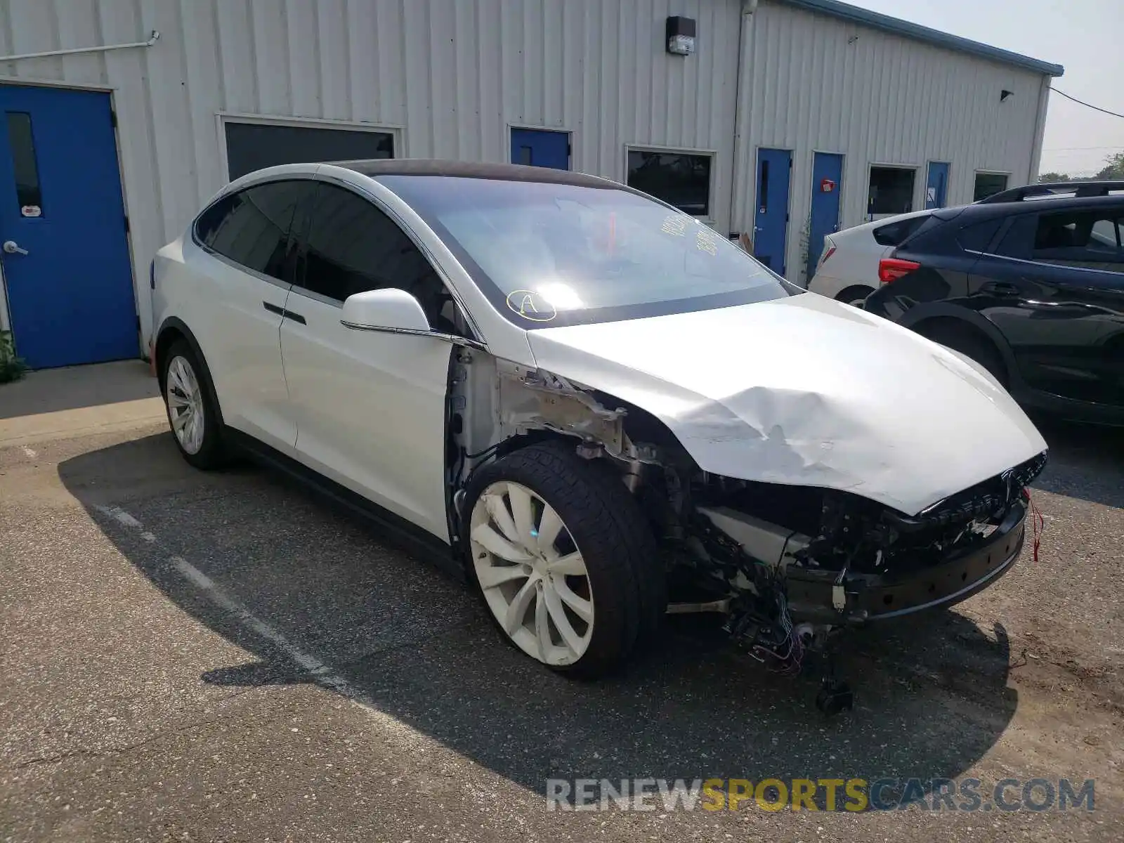 1 Photograph of a damaged car 5YJXCBE24LF263898 TESLA MODEL X 2020