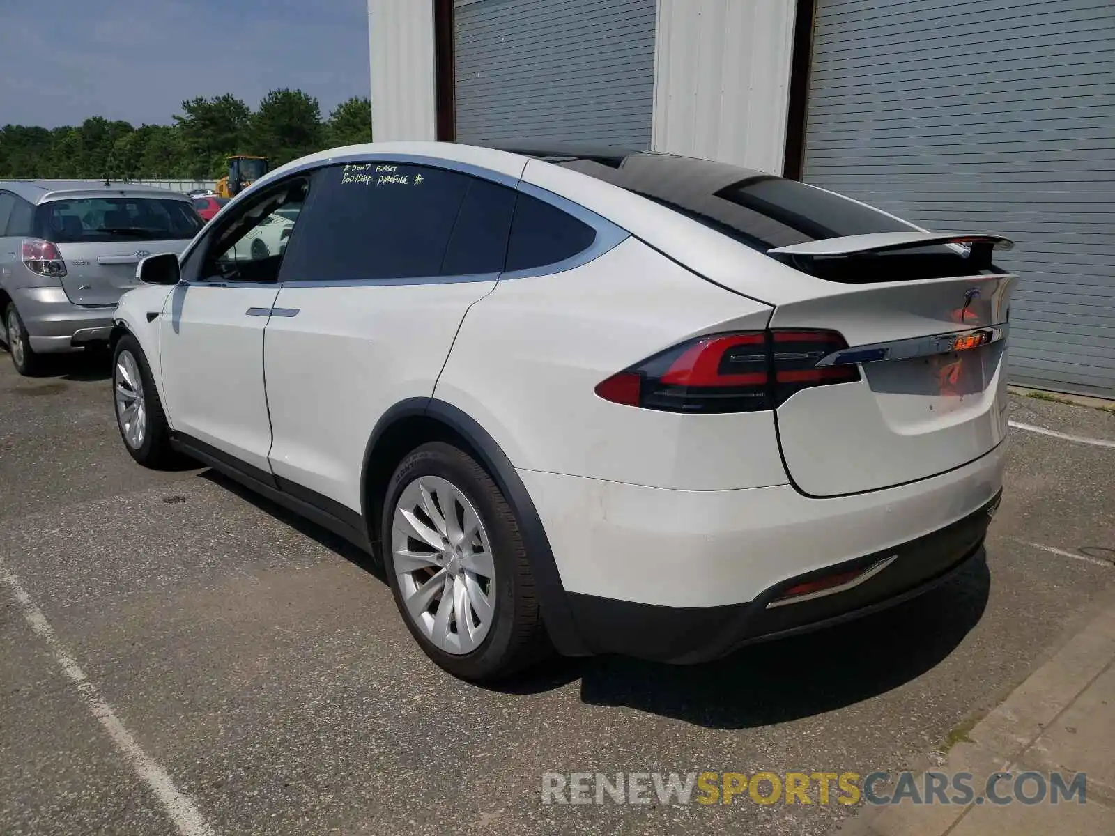 3 Photograph of a damaged car 5YJXCBE24LF263898 TESLA MODEL X 2020