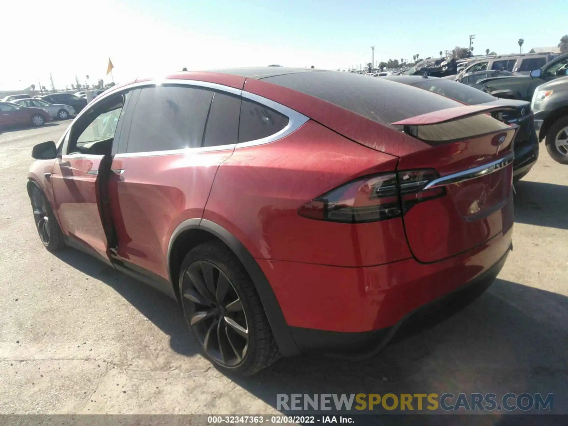 3 Фотография поврежденного автомобиля 5YJXCBE25LF261576 TESLA MODEL X 2020