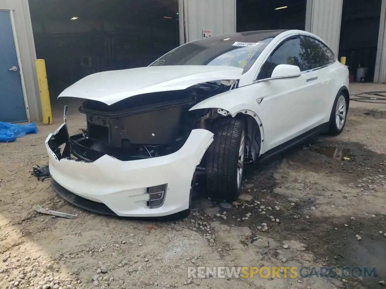 2 Photograph of a damaged car 5YJXCBE25LF263893 TESLA MODEL X 2020