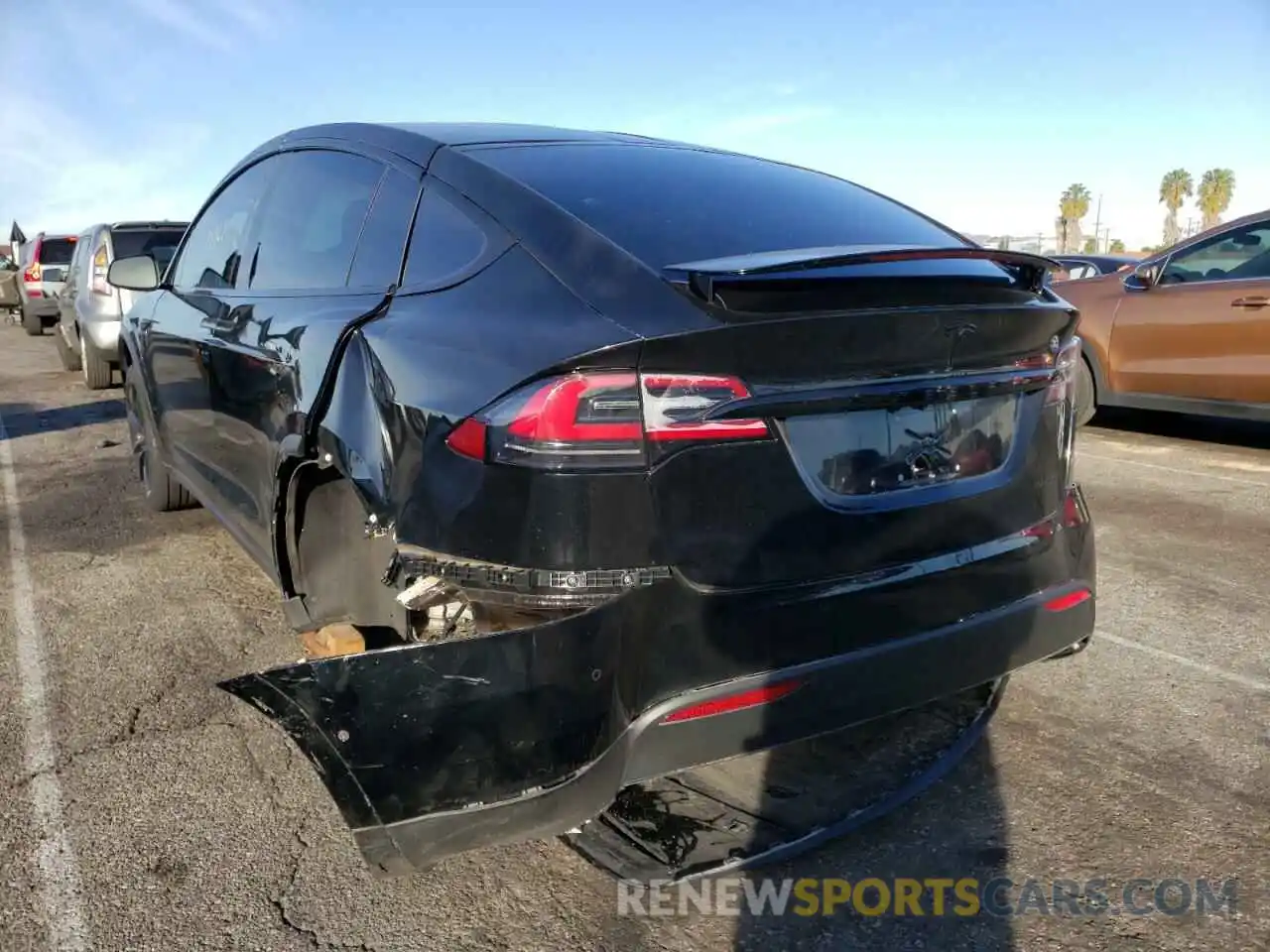 3 Photograph of a damaged car 5YJXCBE25LF268849 TESLA MODEL X 2020