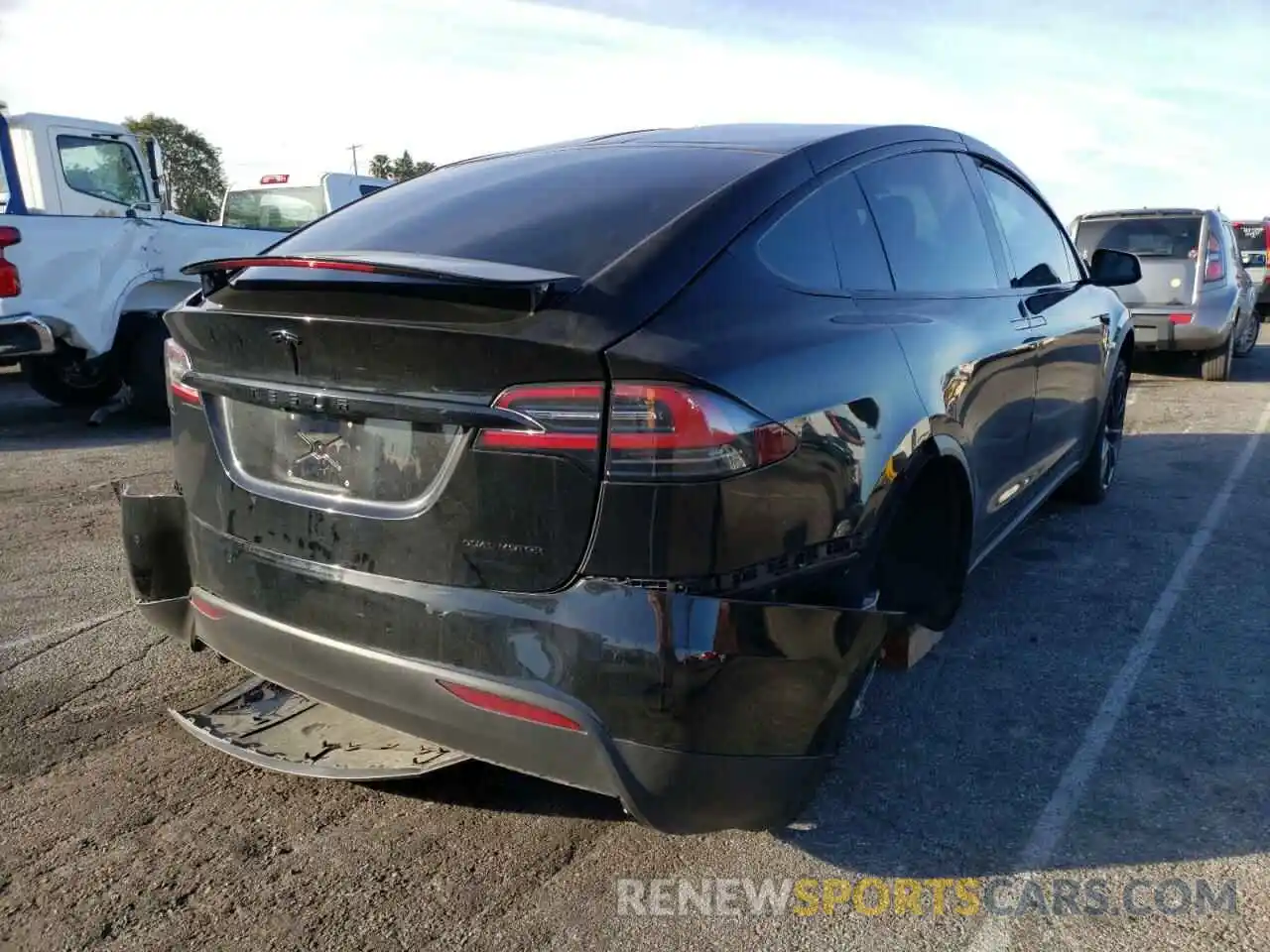 4 Photograph of a damaged car 5YJXCBE25LF268849 TESLA MODEL X 2020