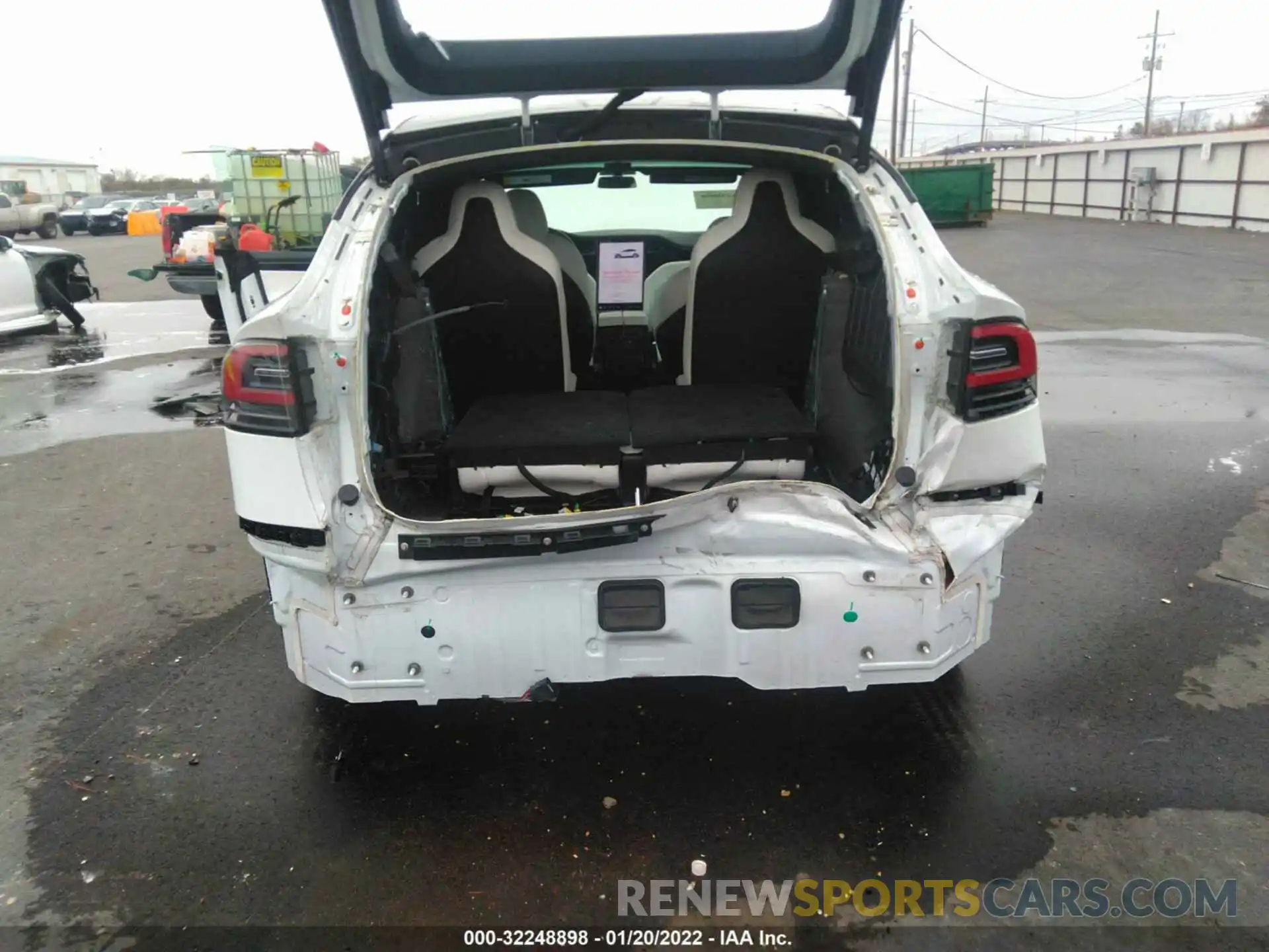 6 Photograph of a damaged car 5YJXCBE26LF300272 TESLA MODEL X 2020