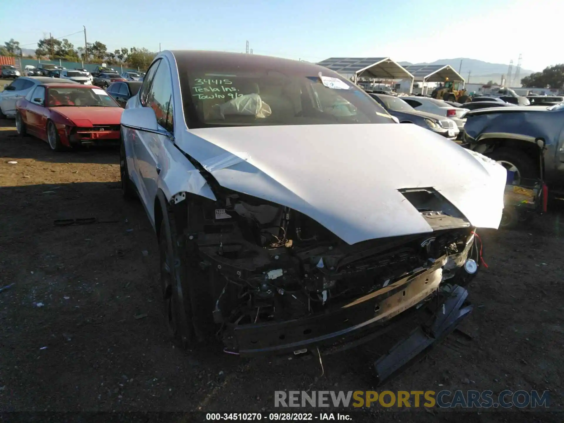 1 Photograph of a damaged car 5YJXCBE26LF301857 TESLA MODEL X 2020