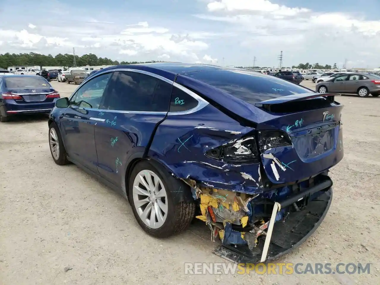 3 Photograph of a damaged car 5YJXCBE26LF302975 TESLA MODEL X 2020