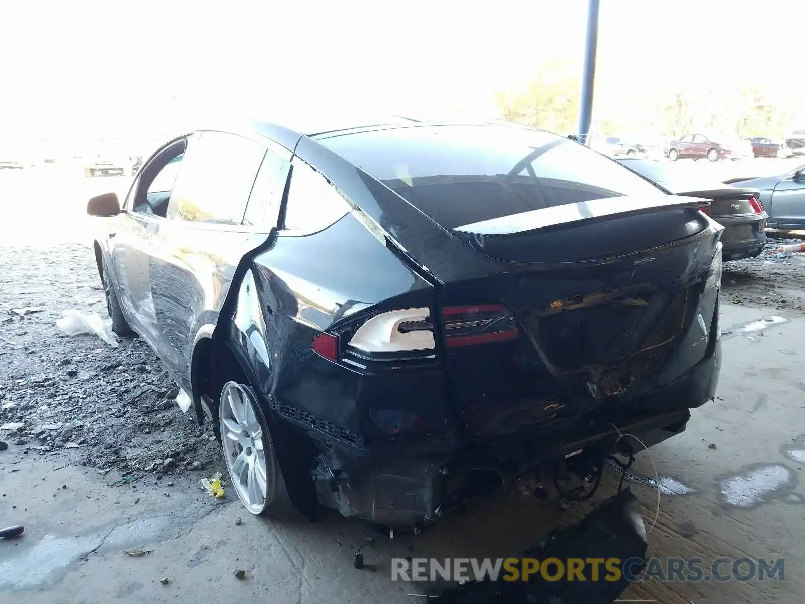 3 Photograph of a damaged car 5YJXCBE27LF238025 TESLA MODEL X 2020