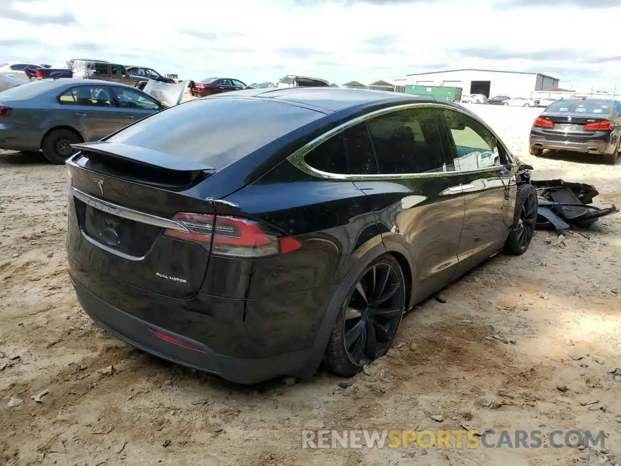 4 Photograph of a damaged car 5YJXCBE28LF223159 TESLA MODEL X 2020