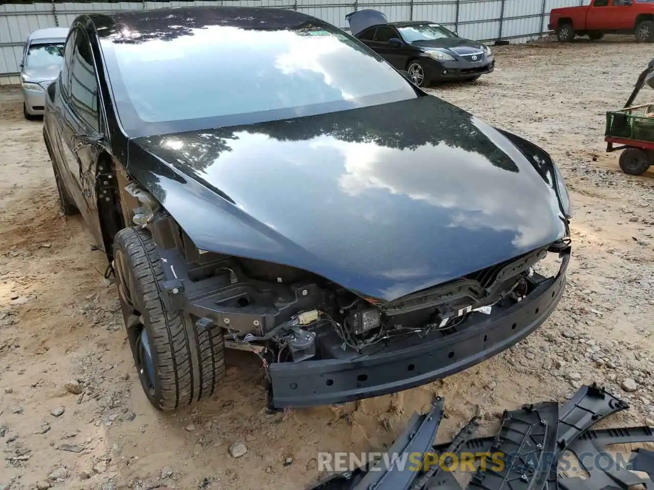 9 Photograph of a damaged car 5YJXCBE28LF223159 TESLA MODEL X 2020