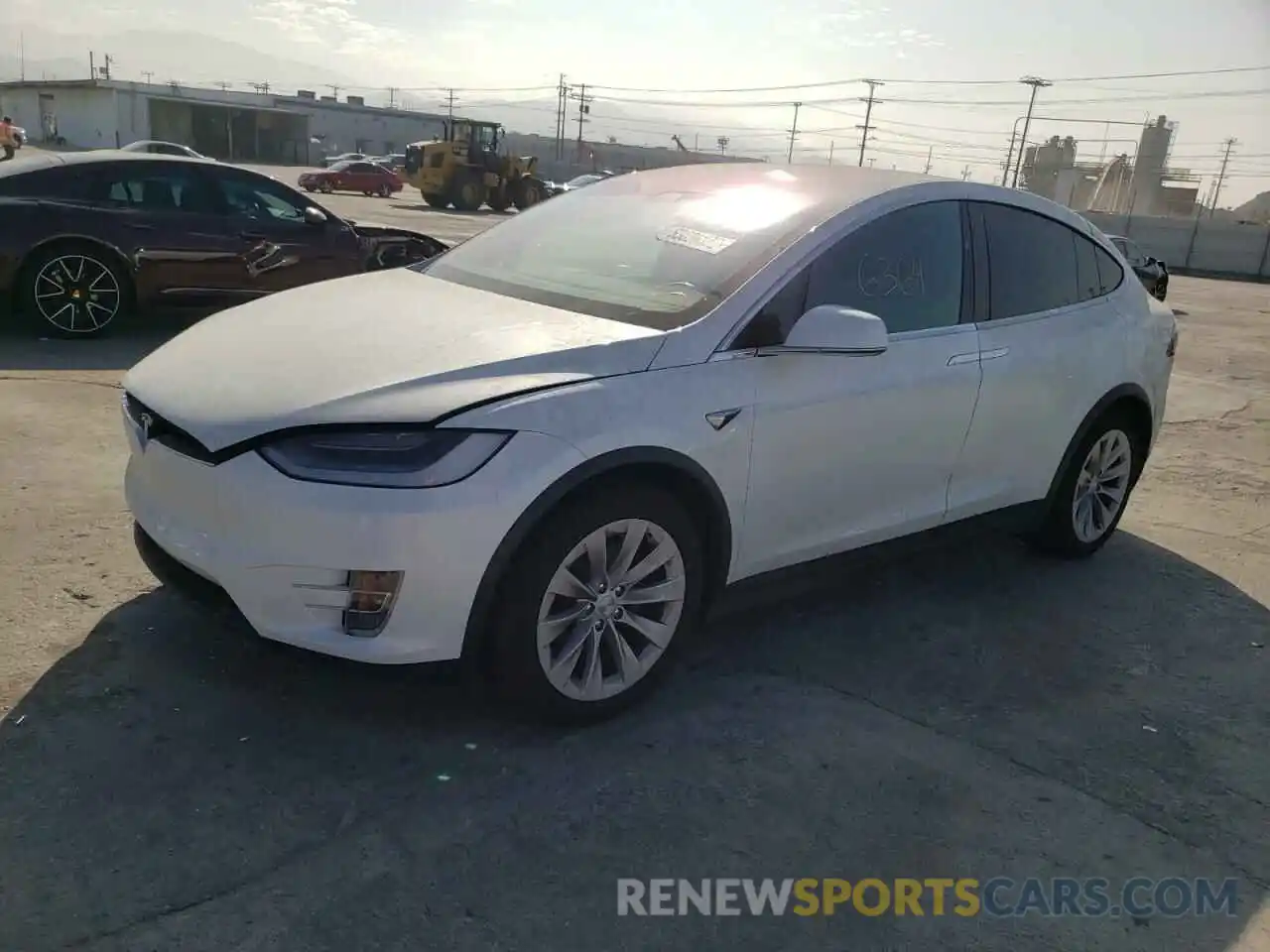 2 Photograph of a damaged car 5YJXCBE28LF235327 TESLA MODEL X 2020