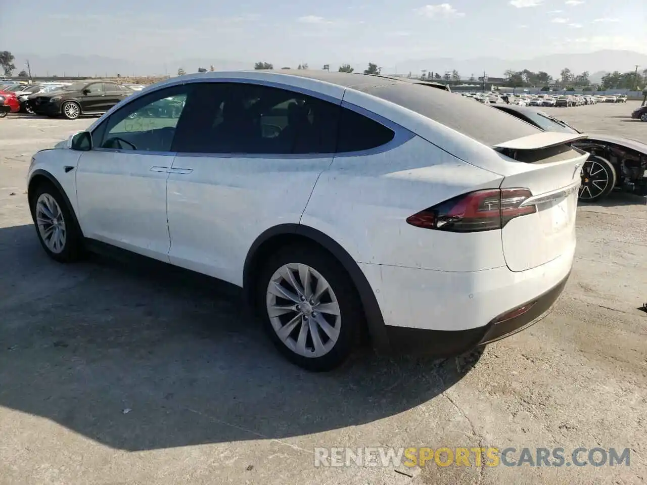 3 Photograph of a damaged car 5YJXCBE28LF235327 TESLA MODEL X 2020