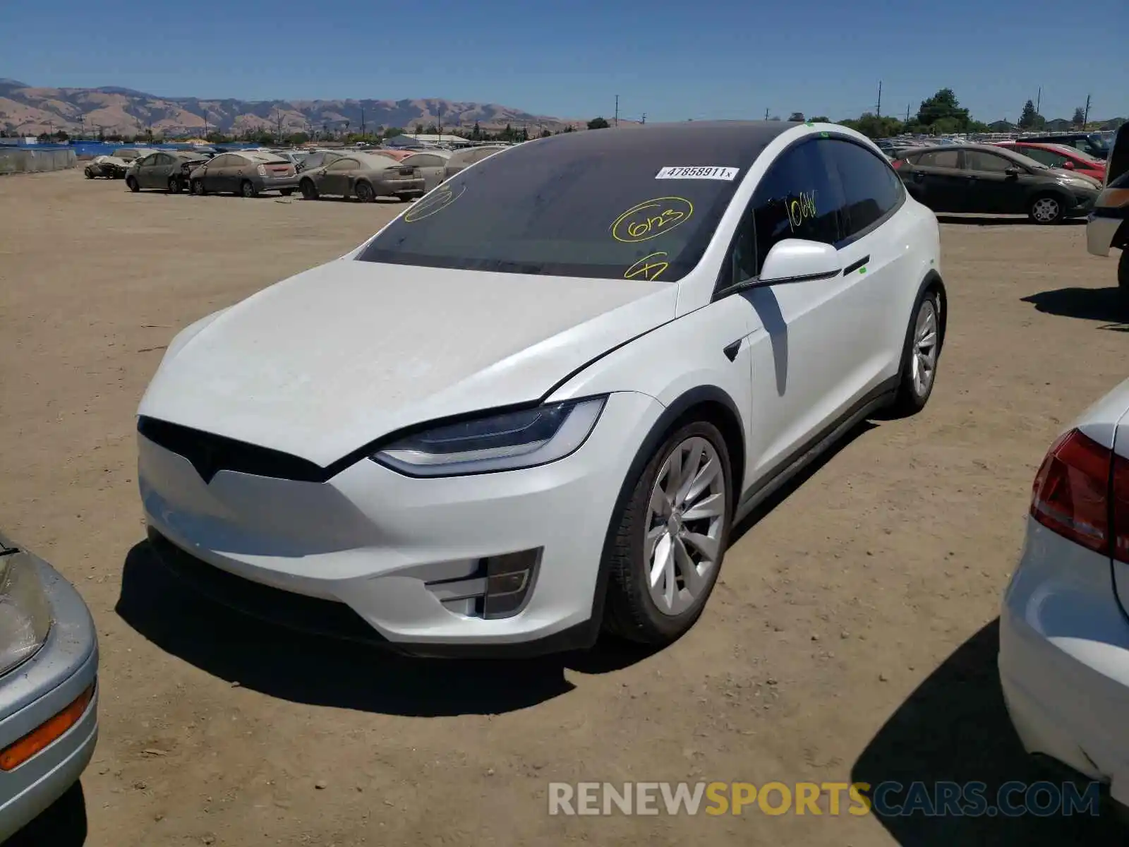 2 Photograph of a damaged car 5YJXCBE29LF242190 TESLA MODEL X 2020