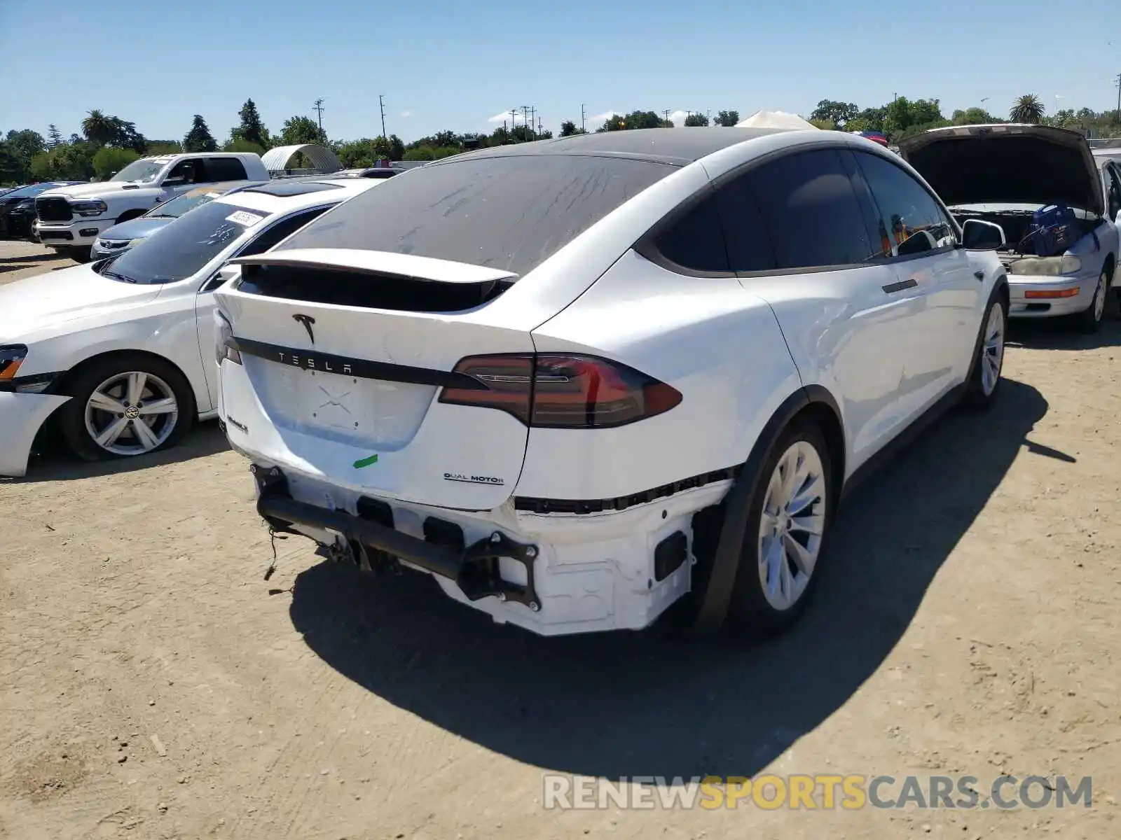 4 Photograph of a damaged car 5YJXCBE29LF242190 TESLA MODEL X 2020