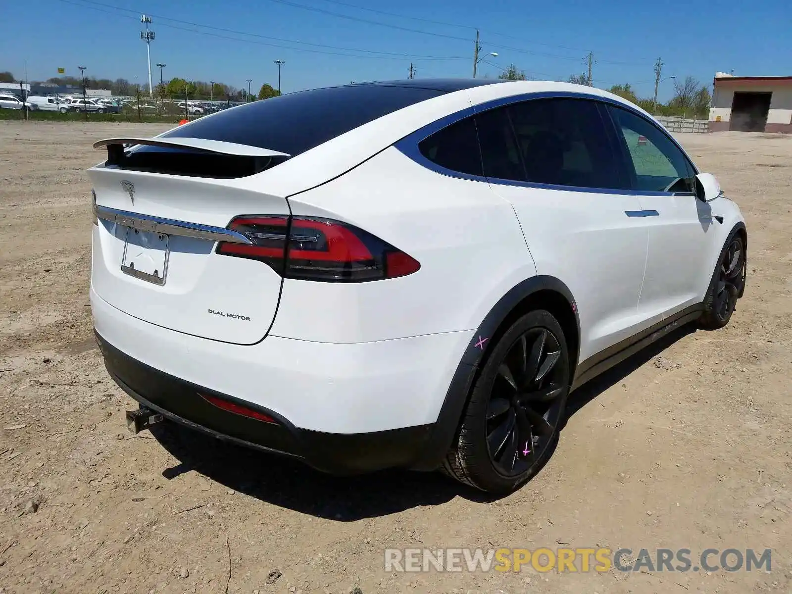 4 Фотография поврежденного автомобиля 5YJXCBE2XLF219520 TESLA MODEL X 2020