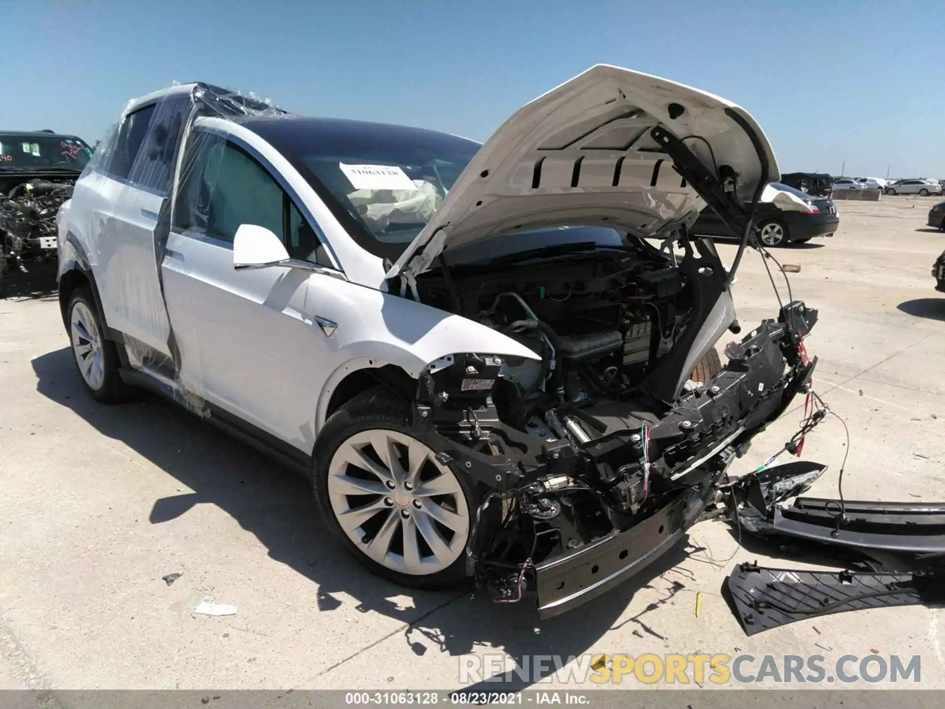 1 Photograph of a damaged car 5YJXCBE2XLF283198 TESLA MODEL X 2020