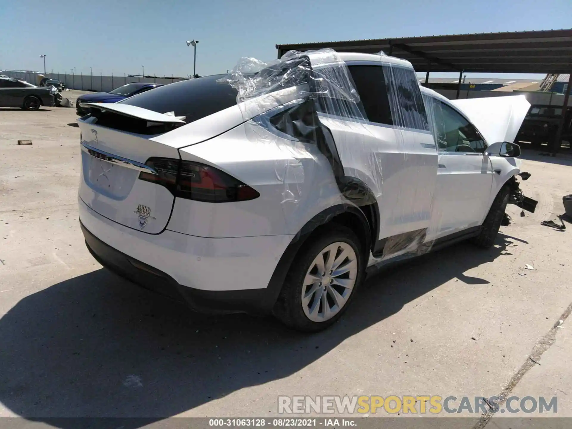 4 Photograph of a damaged car 5YJXCBE2XLF283198 TESLA MODEL X 2020