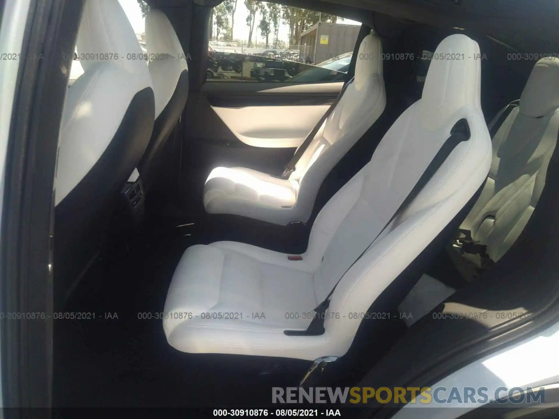 8 Photograph of a damaged car 5YJXCBE2XLF304793 TESLA MODEL X 2020